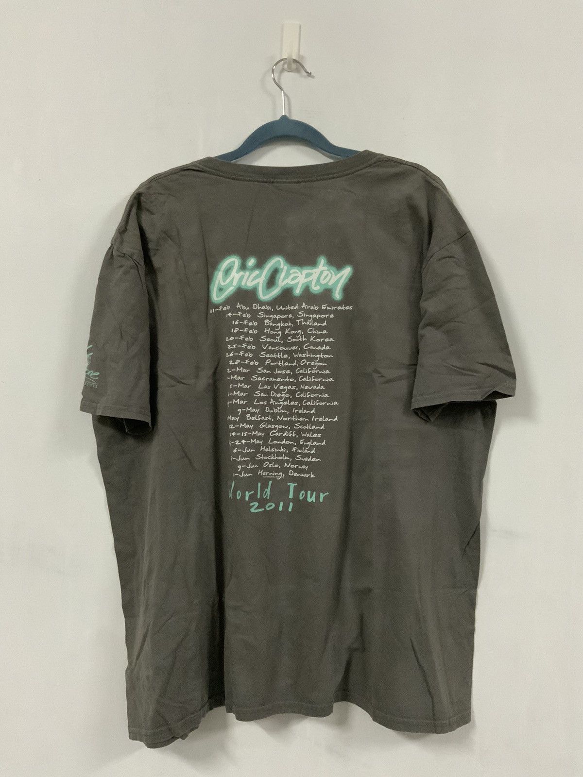 Band Tees Eric Clapton World Tour 2011 Drumlin Tour Tee Size US XL / EU 56 / 4 - 2 Thumbnail