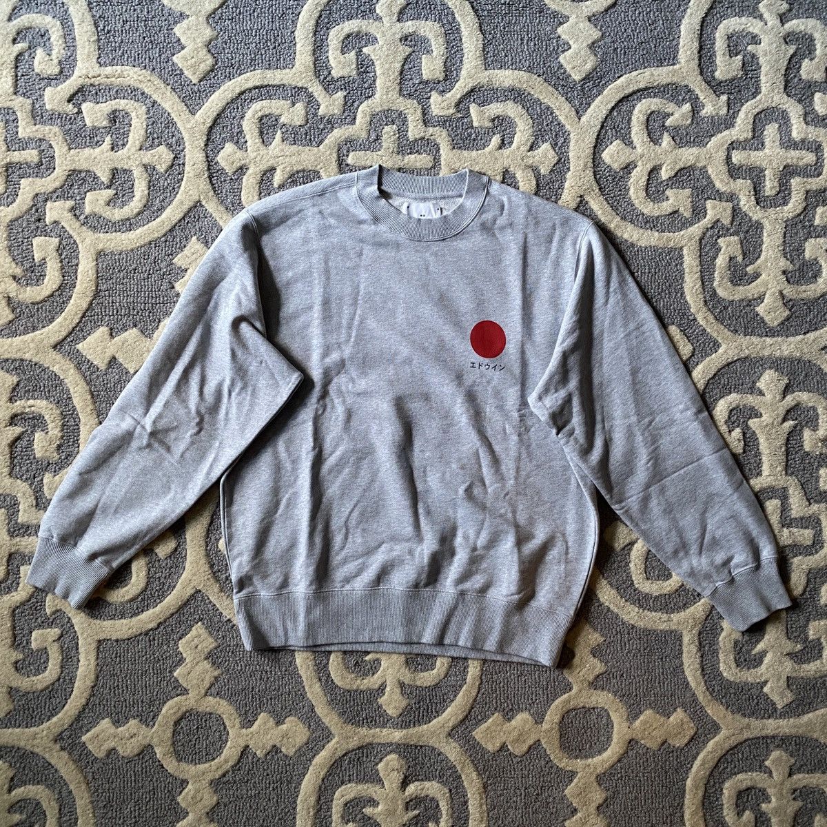Hype × Streetwear RAYSCORRUPTEDMIND Misplaced Face Grey Crewneck 