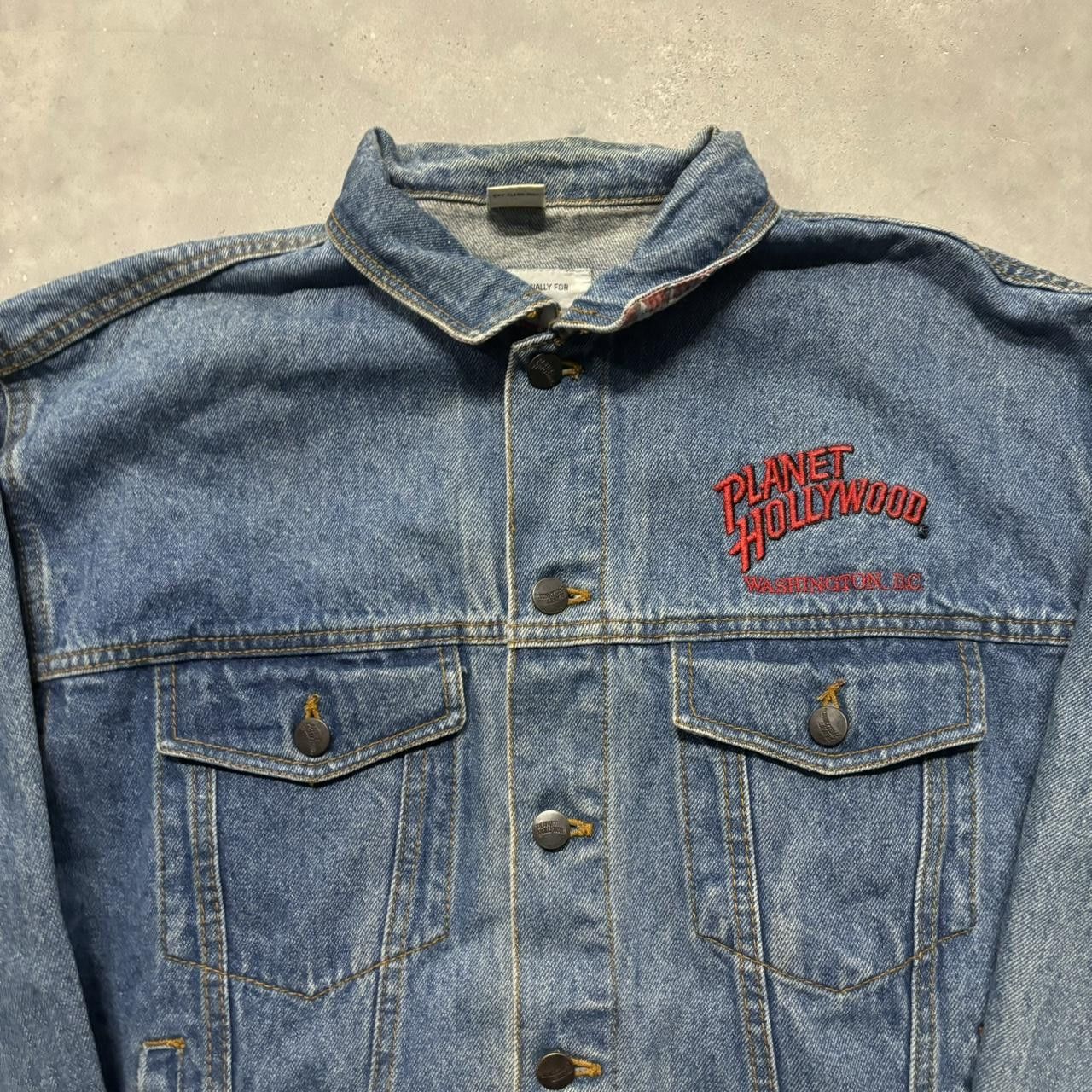 Planet Hollywood × Vintage Crazy Vintage 90s Planet Hollywood Embroidered Denim Jean Jacket! Size US M / EU 48-50 / 2 - 3 Thumbnail