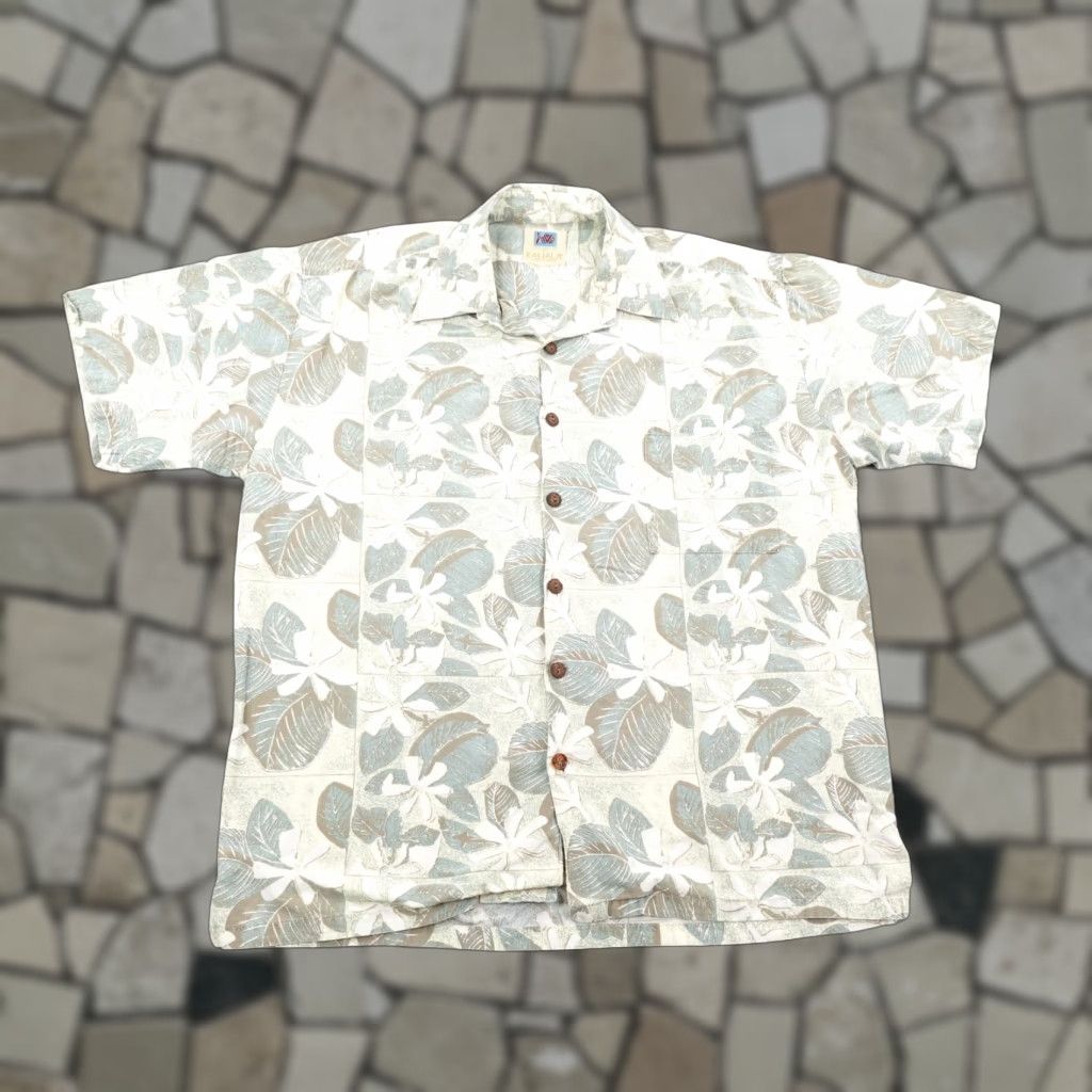 Vintage VINTAGE Kahala Shirt Men Large Beige Green Hawaiian Floral Aloha Button Up Camp Tropical Size US XL / EU 56 / 4 - 1 Thumbnail