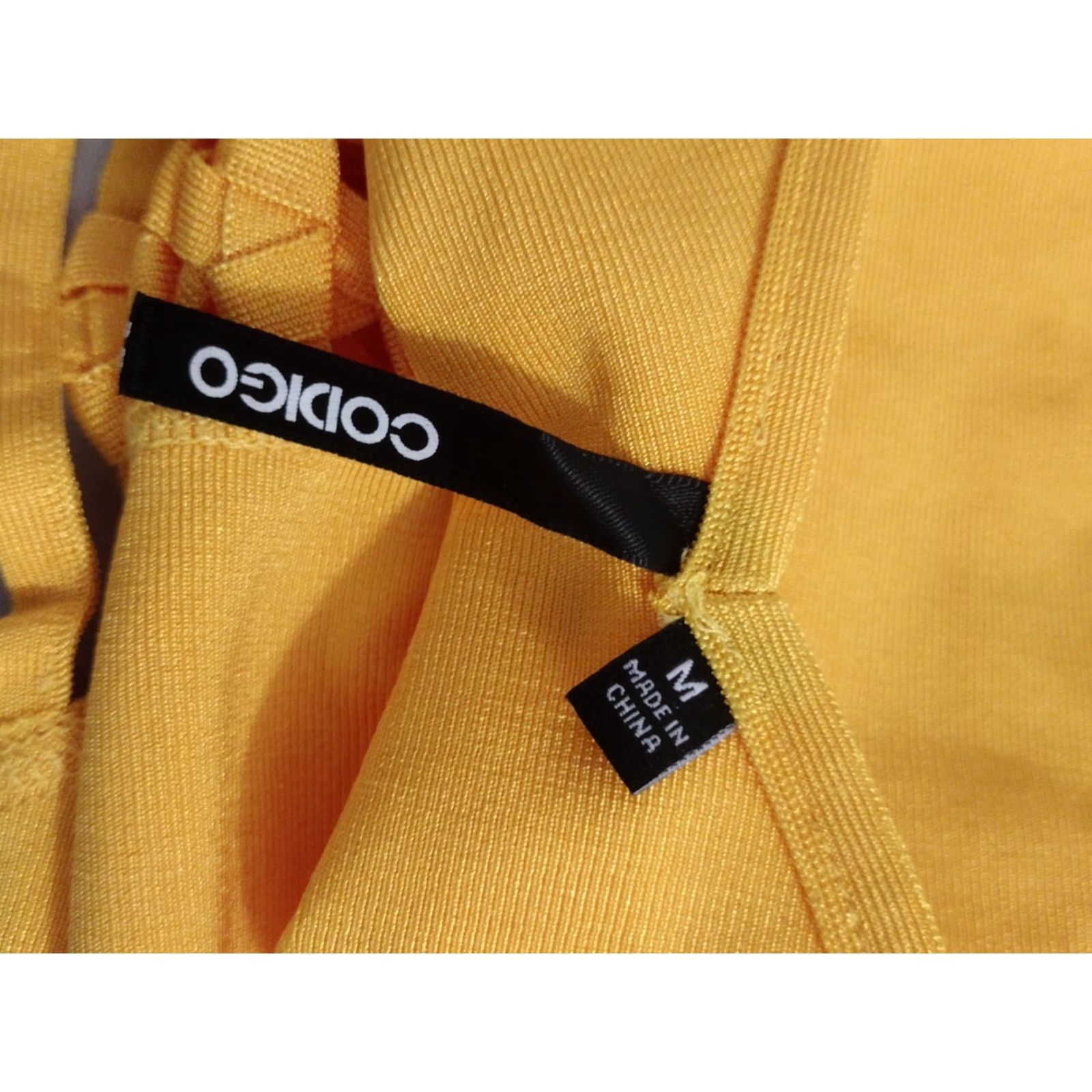 Vintage Codigo One Piece Swimsuit M Strappy Open Back Yellow Bathing Suit Women One Piece M Yellow Strappy Open-Back Beach 90s? Size M / US 6-8 / IT 42-44 - 6 Thumbnail