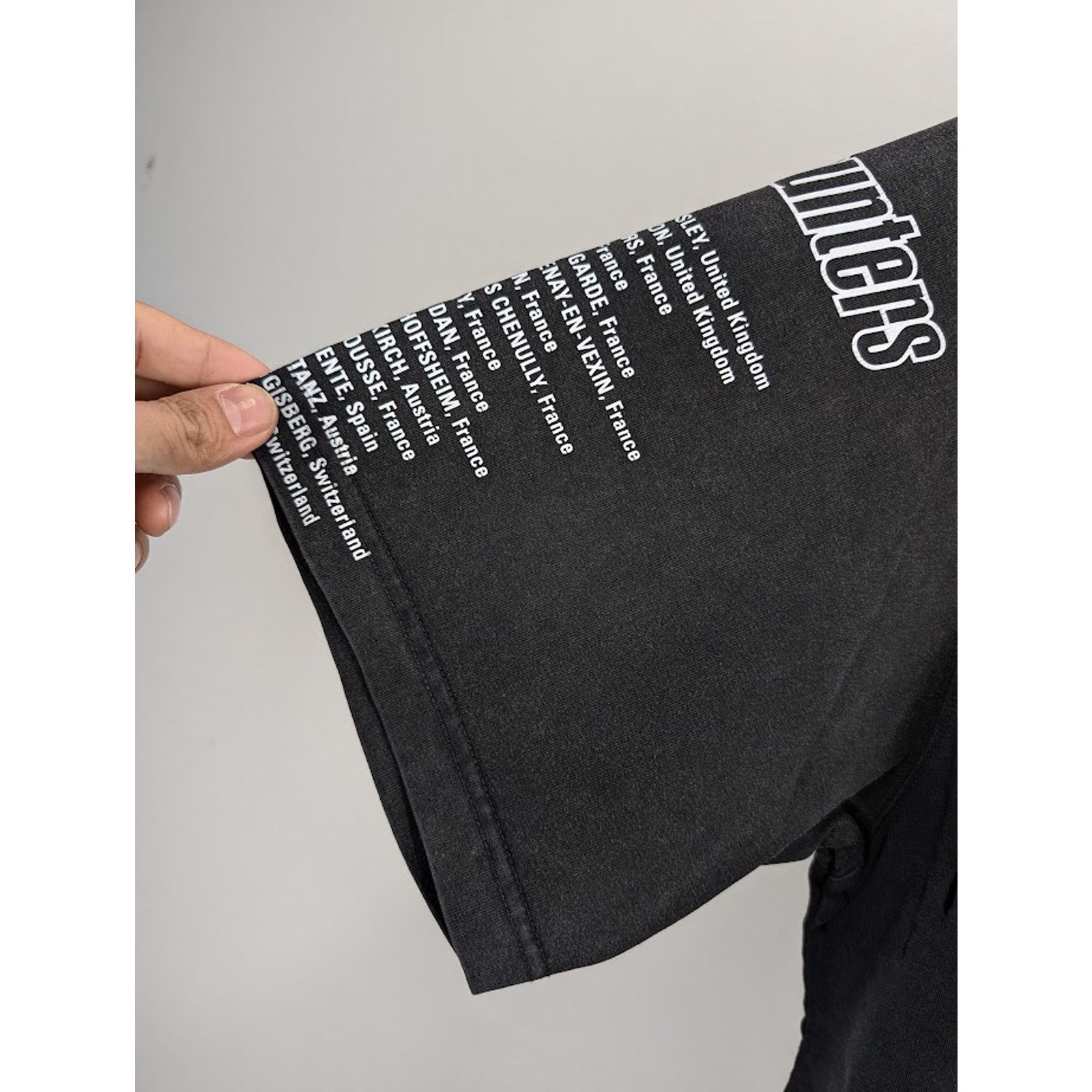 Balenciaga o1rshd1 Speed Hunter Short Sleeve T-Shirt in Black Size US S / EU 44-46 / 1 - 10 Thumbnail