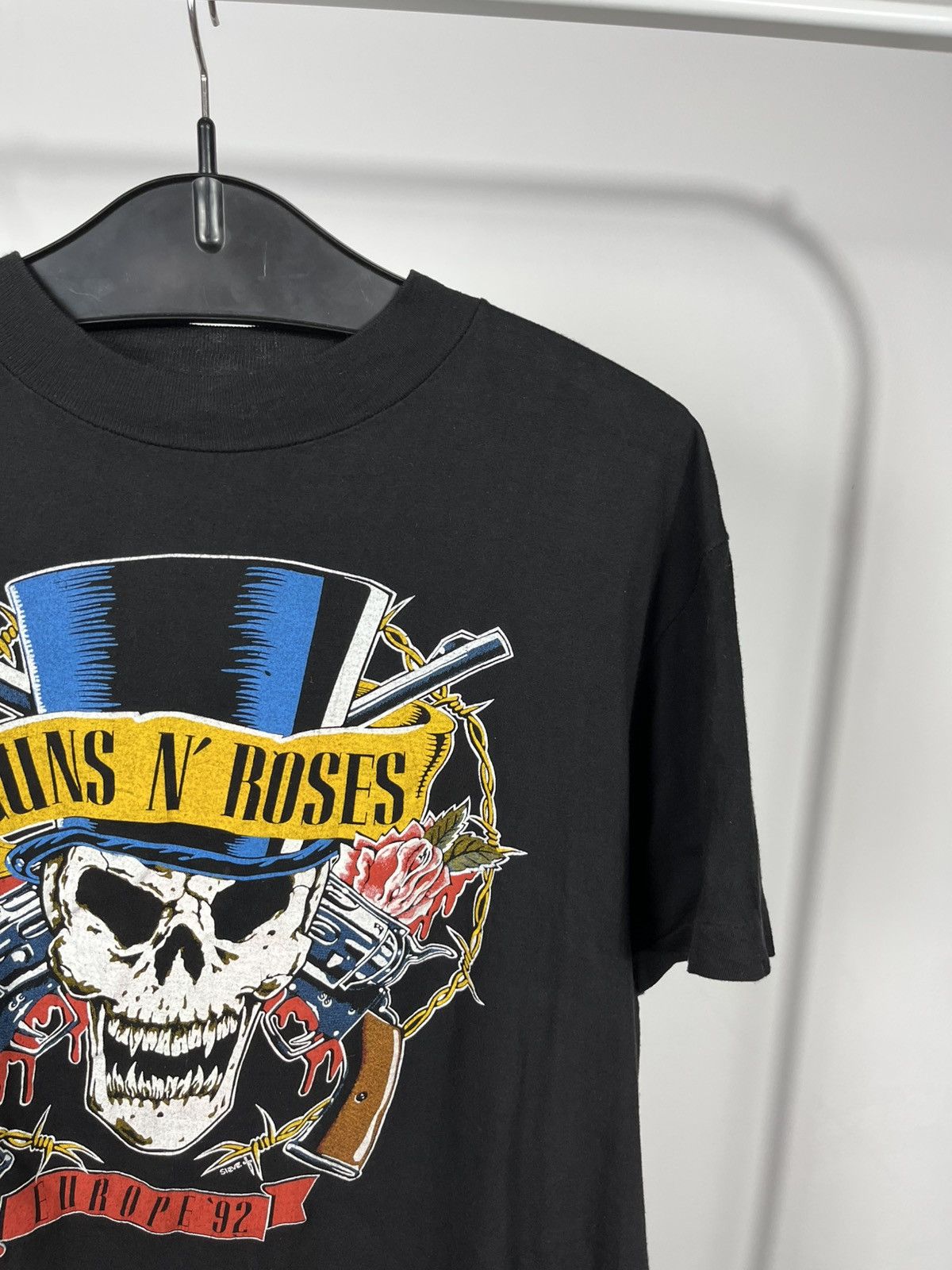 Guns N' Roses Guns N Roses Use Your Illusion 92 T Shirt L Single Stitch Size US L / EU 52-54 / 3 - 3 Thumbnail