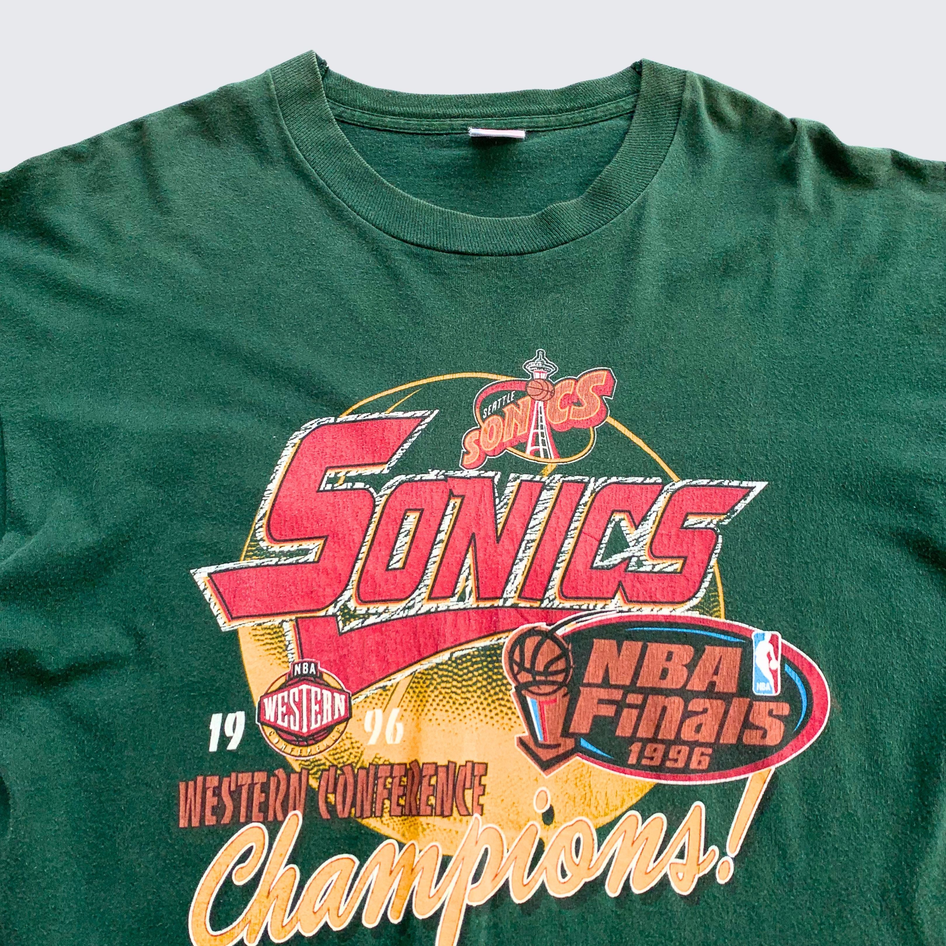 Vintage Vintage 1996 Sonics Seattle NBA Finals Champions FOTL Tee Size US XL / EU 56 / 4 - 2 Thumbnail