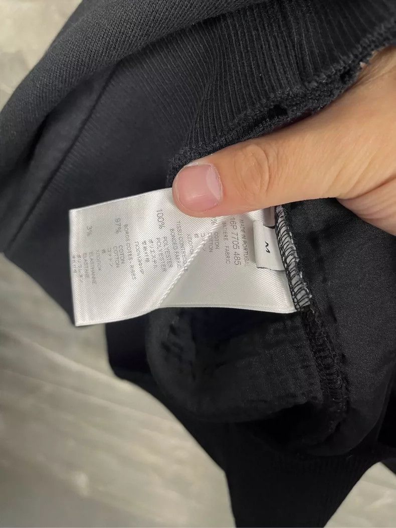 Givenchy Givenchy Ripped Hoodie Men's Black/Givenc Size US M / EU 48-50 / 2 - 3 Thumbnail