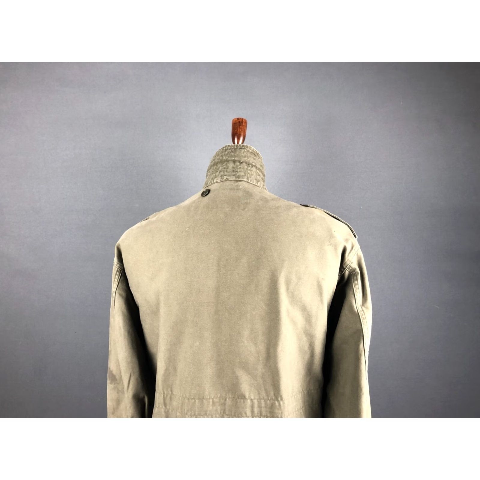 Olive Vintage Navy Military Jacket S Olive Green Cotton Front Pockets Epaulettes Mens Size S/M Vintage Military Jacket Size US S / EU 44-46 / 1 - 4 Thumbnail