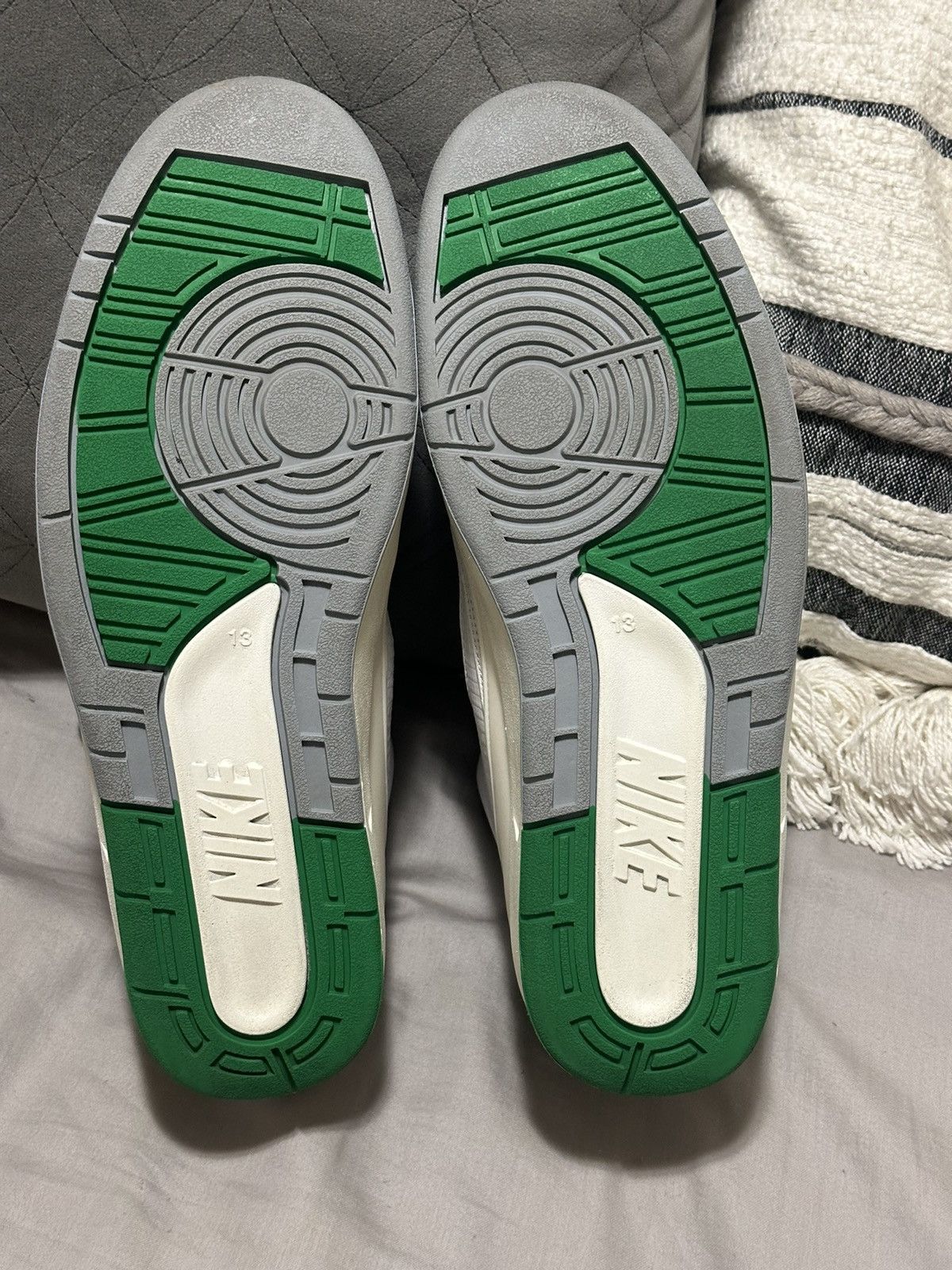 Nike Nike Jordan 2 Size US 13 / EU 46 - 4 Thumbnail