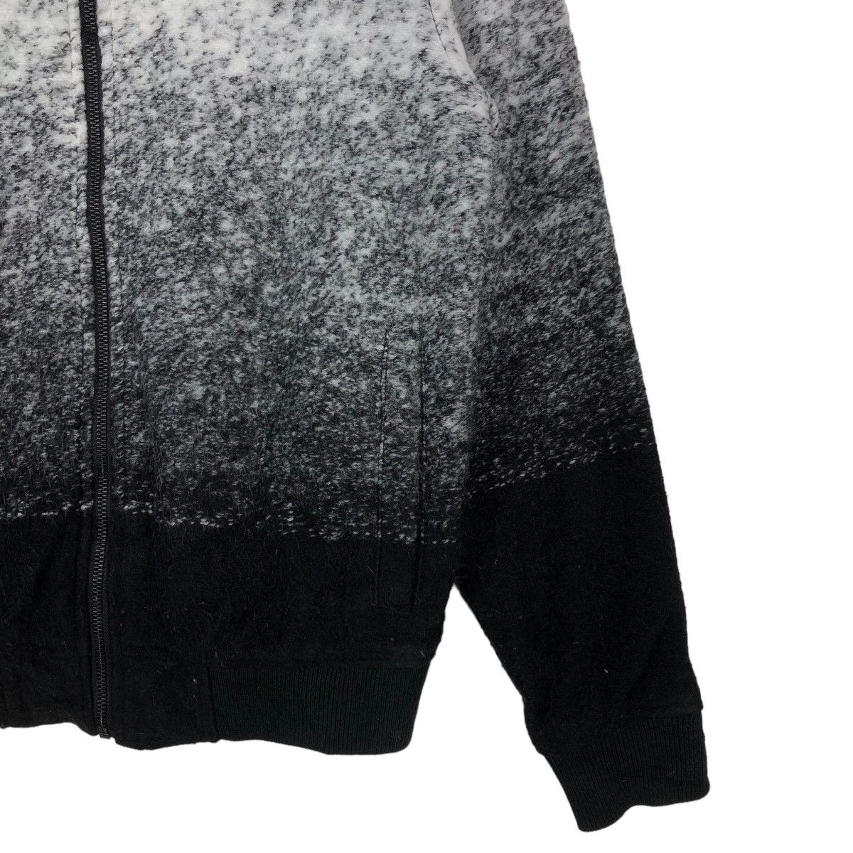 Japanese Brand 🔥2 Tones Color Bomber Jacket Zara Man Designer Size US M / EU 48-50 / 2 - 5 Thumbnail