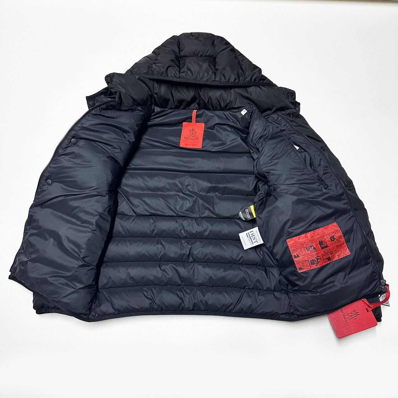 Moncler Moncler Dabos size 2 M medium mens down puffer jacket black Size US M / EU 48-50 / 2 - 12 Thumbnail