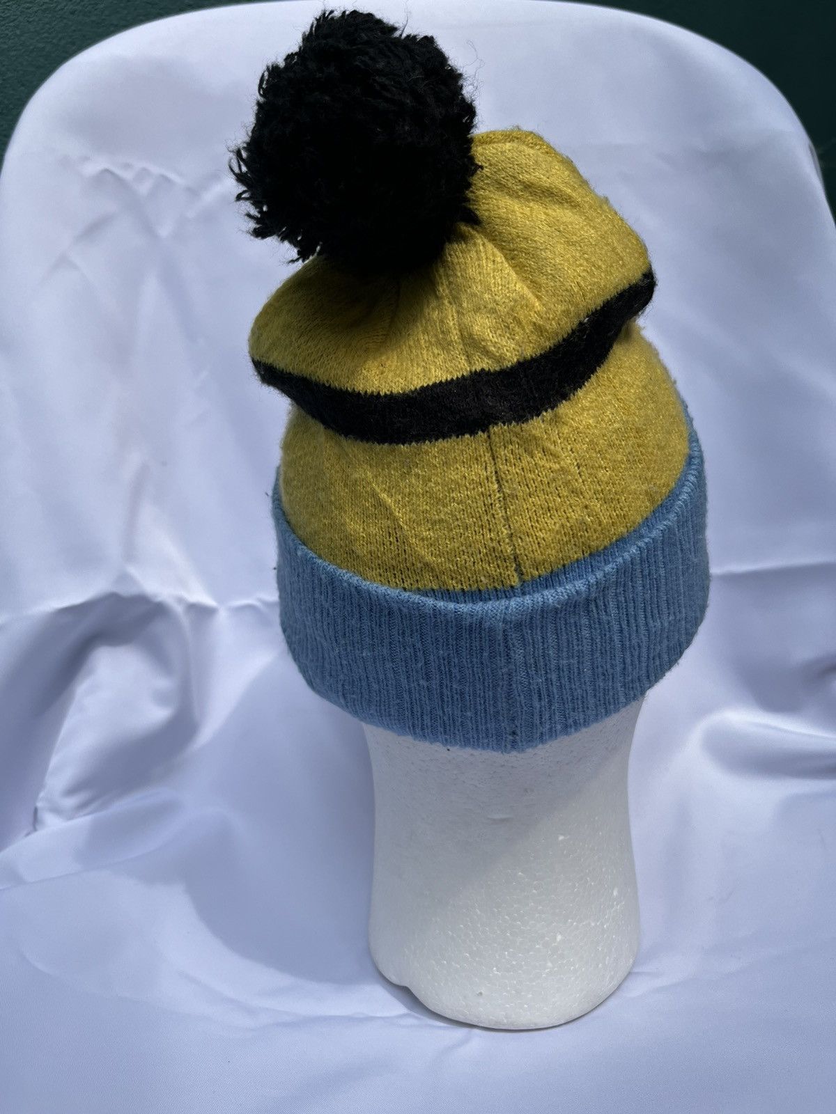 Japanese Brand × Vintage knitted Crochet Minion Winter Beanie Hats Size ONE SIZE - 5 Thumbnail