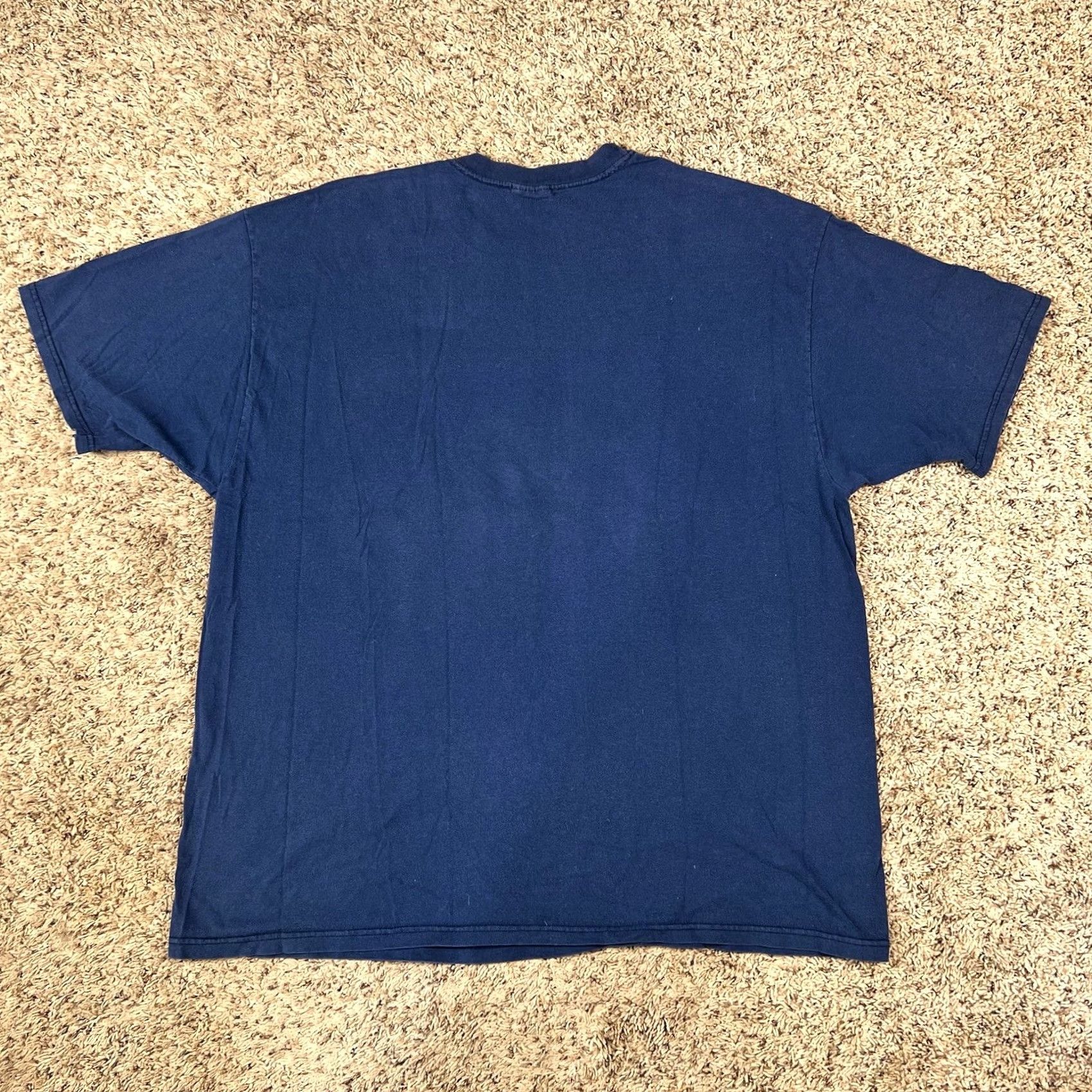 Hanes VINTAGE Hanes 2XL Graphic Tee Shirt Husky Sledding Alaska 90s Winter Dogs Blue Mens/Womens Size US XXL / EU 58 / 5 - 3 Thumbnail
