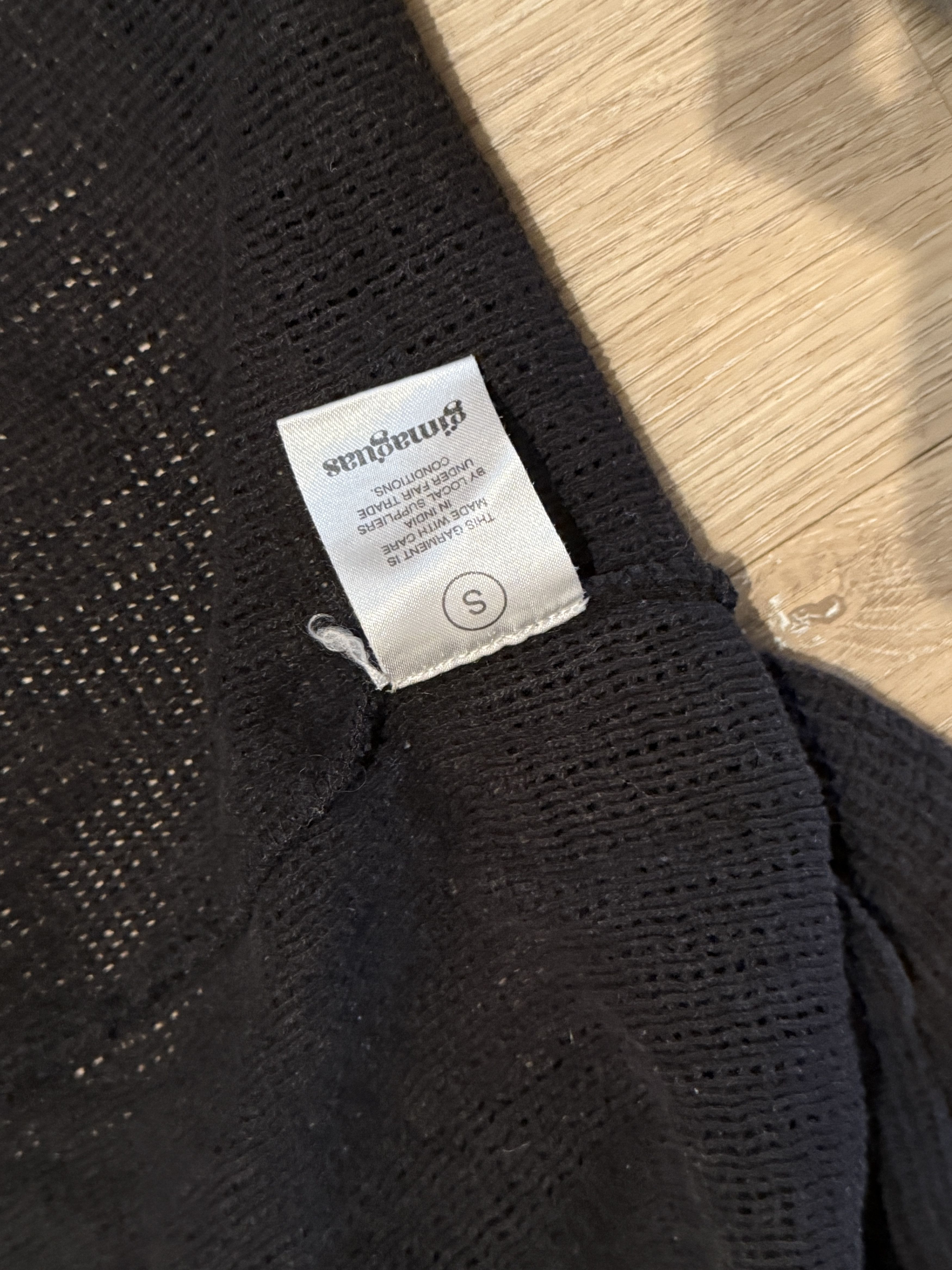 Gimaguas Black/navy top Size US S / EU 44-46 / 1 - 4 Thumbnail
