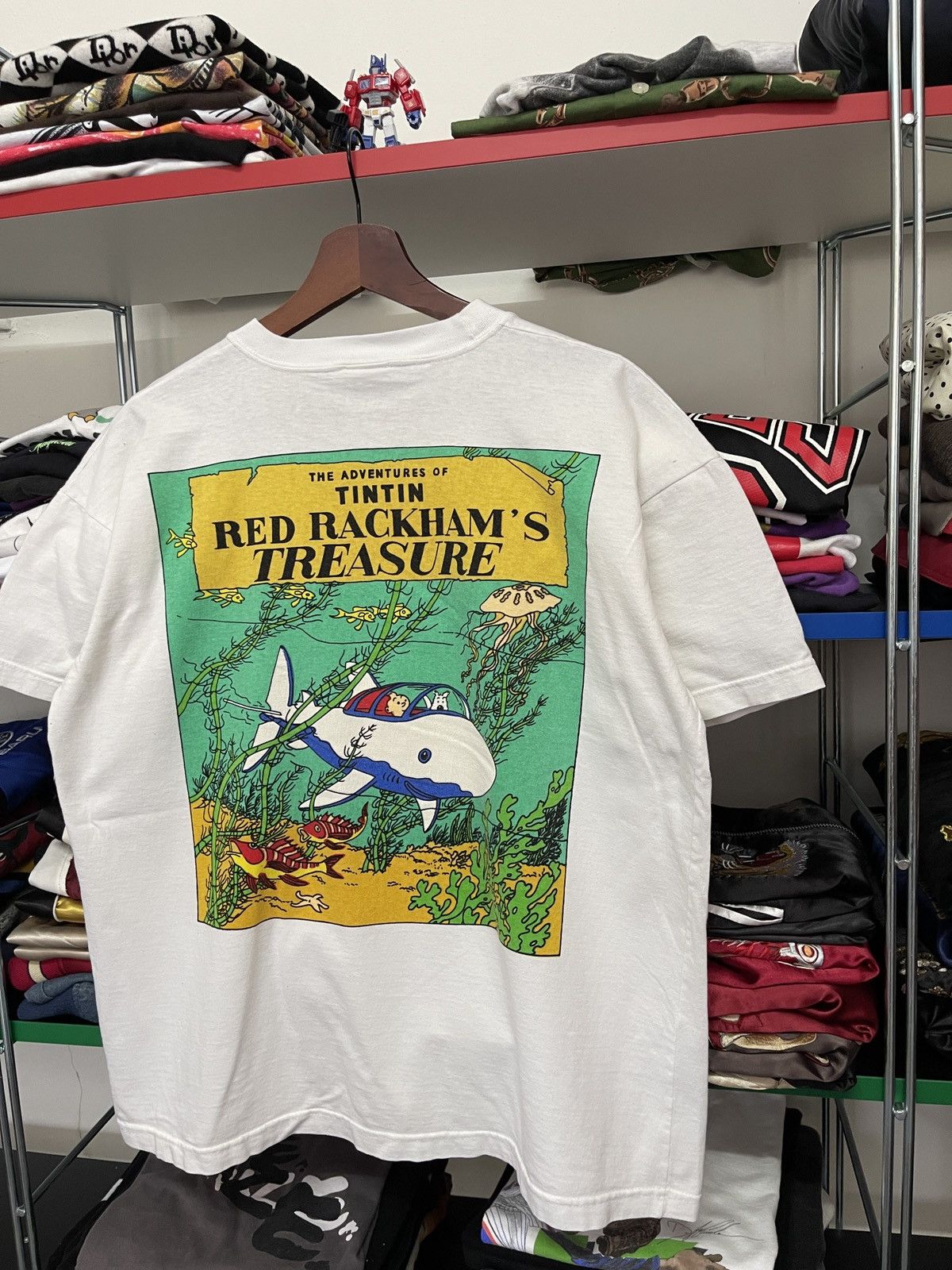 Vintage Vintage 90s The Adventure of Tintin Red Rackham Treasure Tee Size US L / EU 52-54 / 3 - 4 Thumbnail
