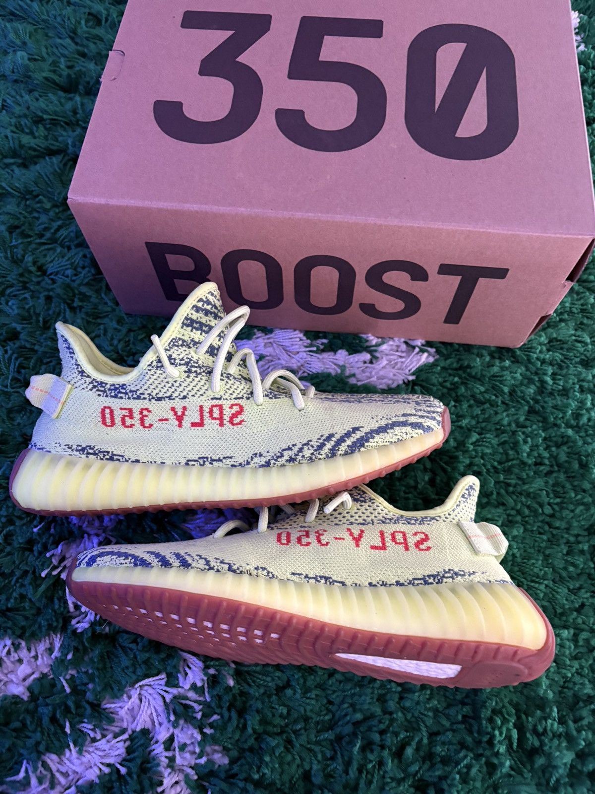Adidas Yeezy Boost 350 V2 Semi Frozen Size US 8 / EU 41 - 3 Thumbnail