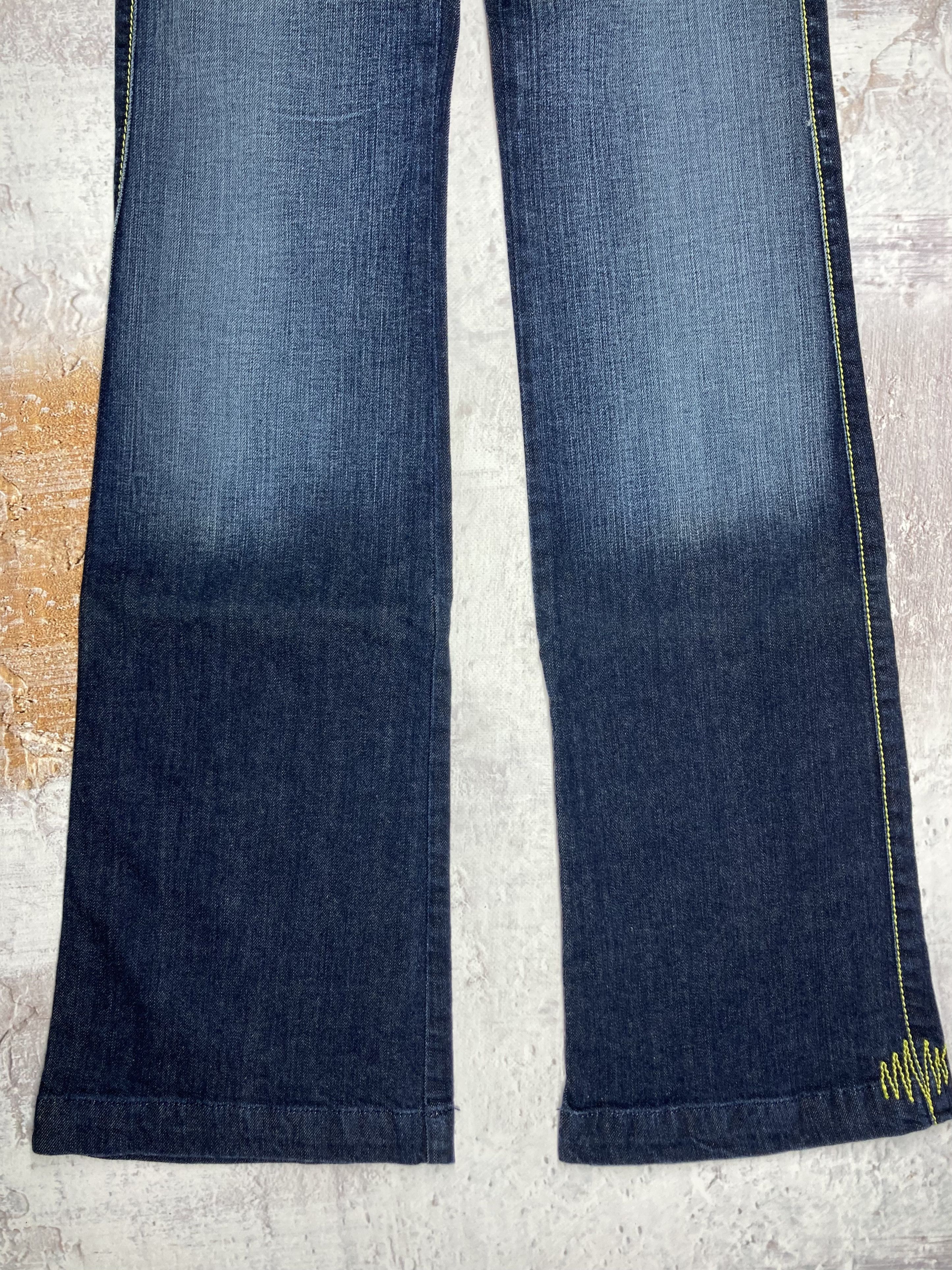 Japanese Brand Vintage Flared Jeans Women’s Size 26 Size 26" / US 2 / IT 38 - 5 Thumbnail