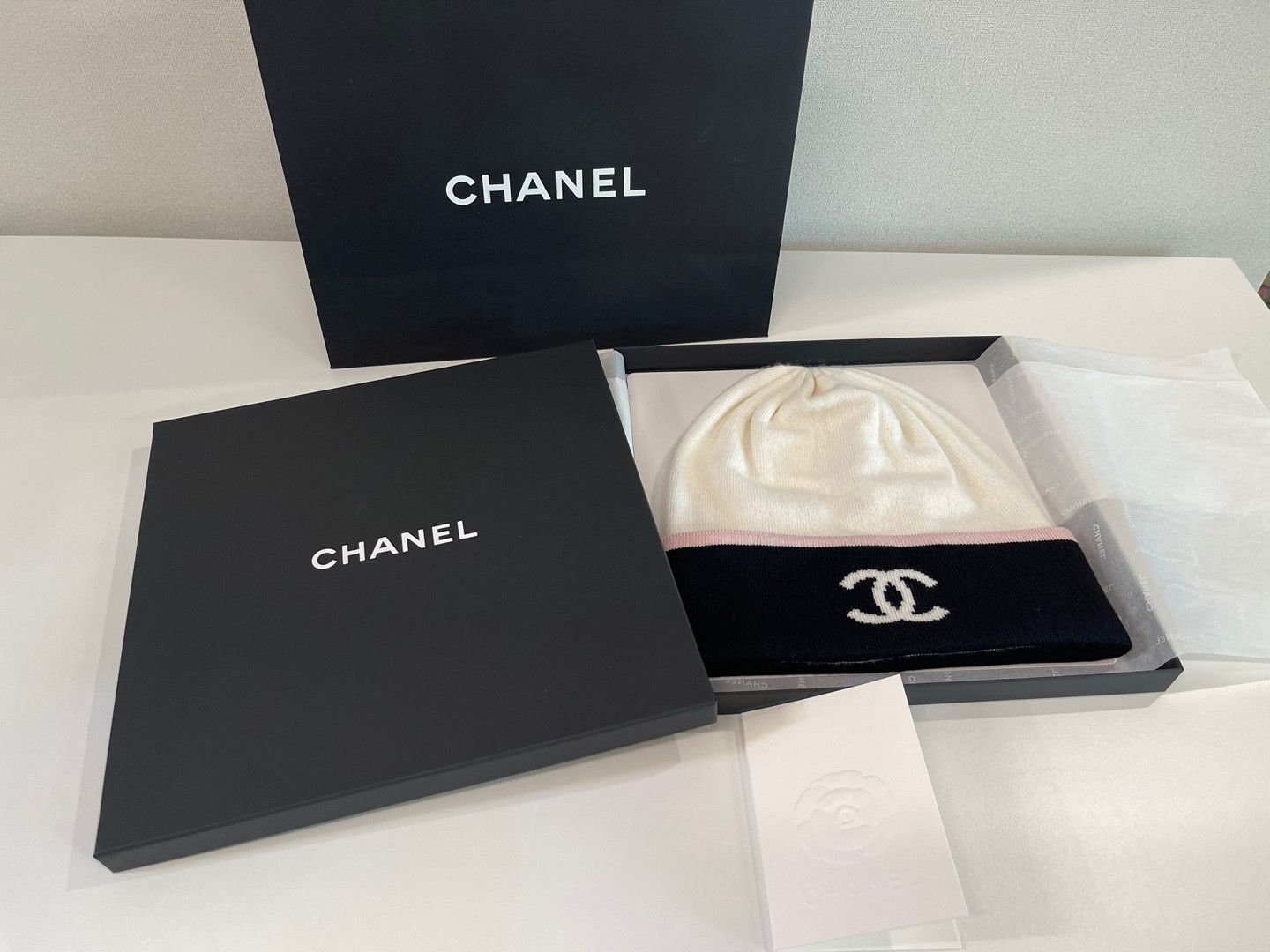 Chanel Chanel 25C CC Logo Beanie Size ONE SIZE - 5 Thumbnail