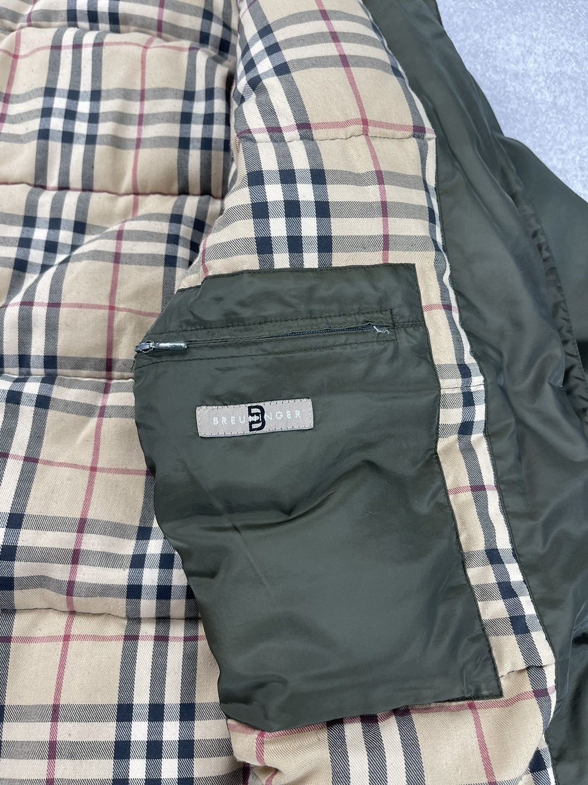 Burberry × Vintage Vintage Burberry London Jacket Khaki Size 54 Size US L / EU 52-54 / 3 - 12 Thumbnail