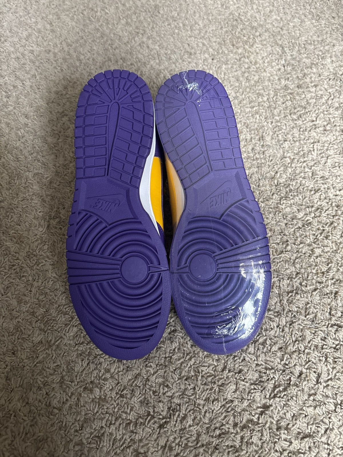Jordan Brand Jordan Dunk Hi Retro 1 “Lakers” Size US 12 / EU 45 - 5 Thumbnail