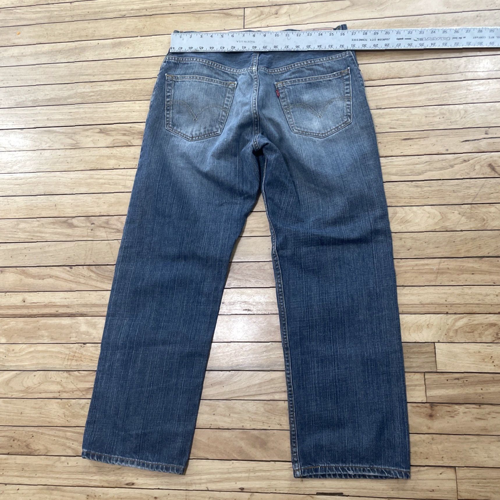 Levi's VINTAGE Levi's 559 Jeans Men 32x28 Relaxed Straight Blue Paint Grunge Y2k Denim 5-Pocket Classic Denim Blue Mens Size US 32 / EU 48 - 7 Thumbnail
