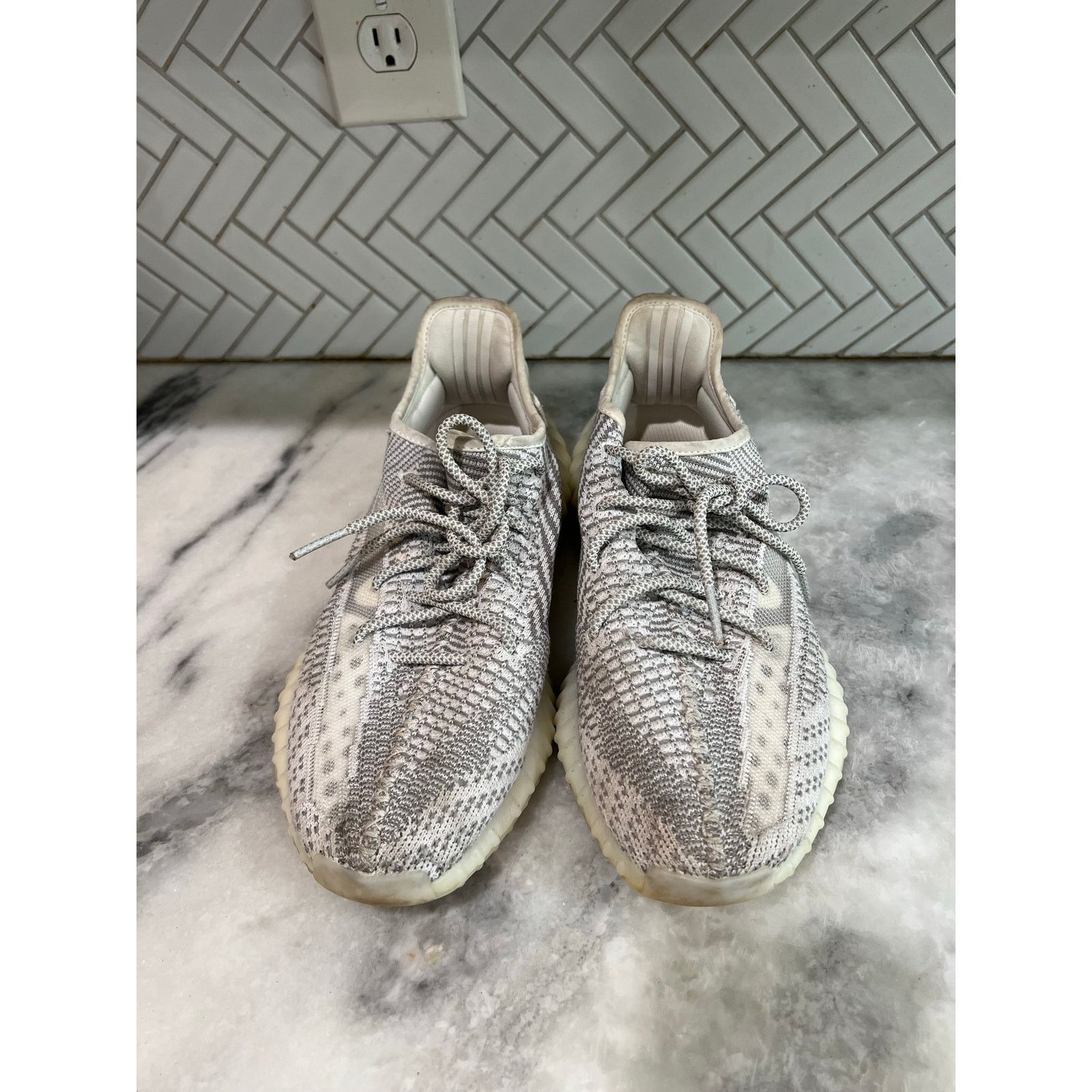 Adidas adidas Yeezy Boost 350 V2 Static Non-Reflective Sz 10.5 Men Size US 10.5 / EU 43-44 - 11 Thumbnail