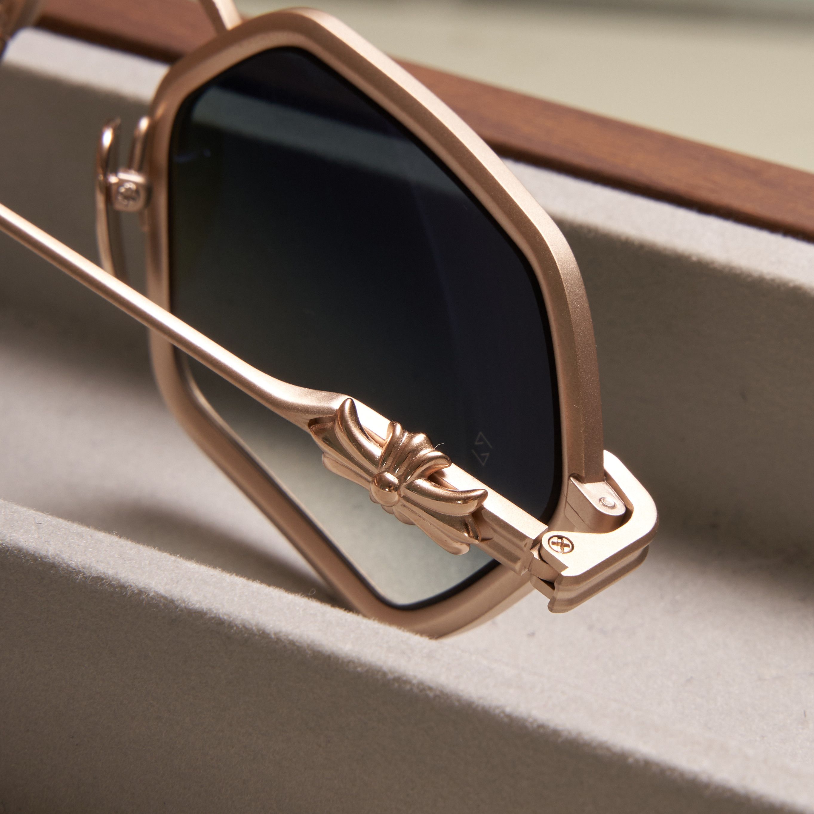 Chrome Hearts CHROME HEARTS DATASS MATTE GOLD PLATED Size ONE SIZE - 6 Thumbnail