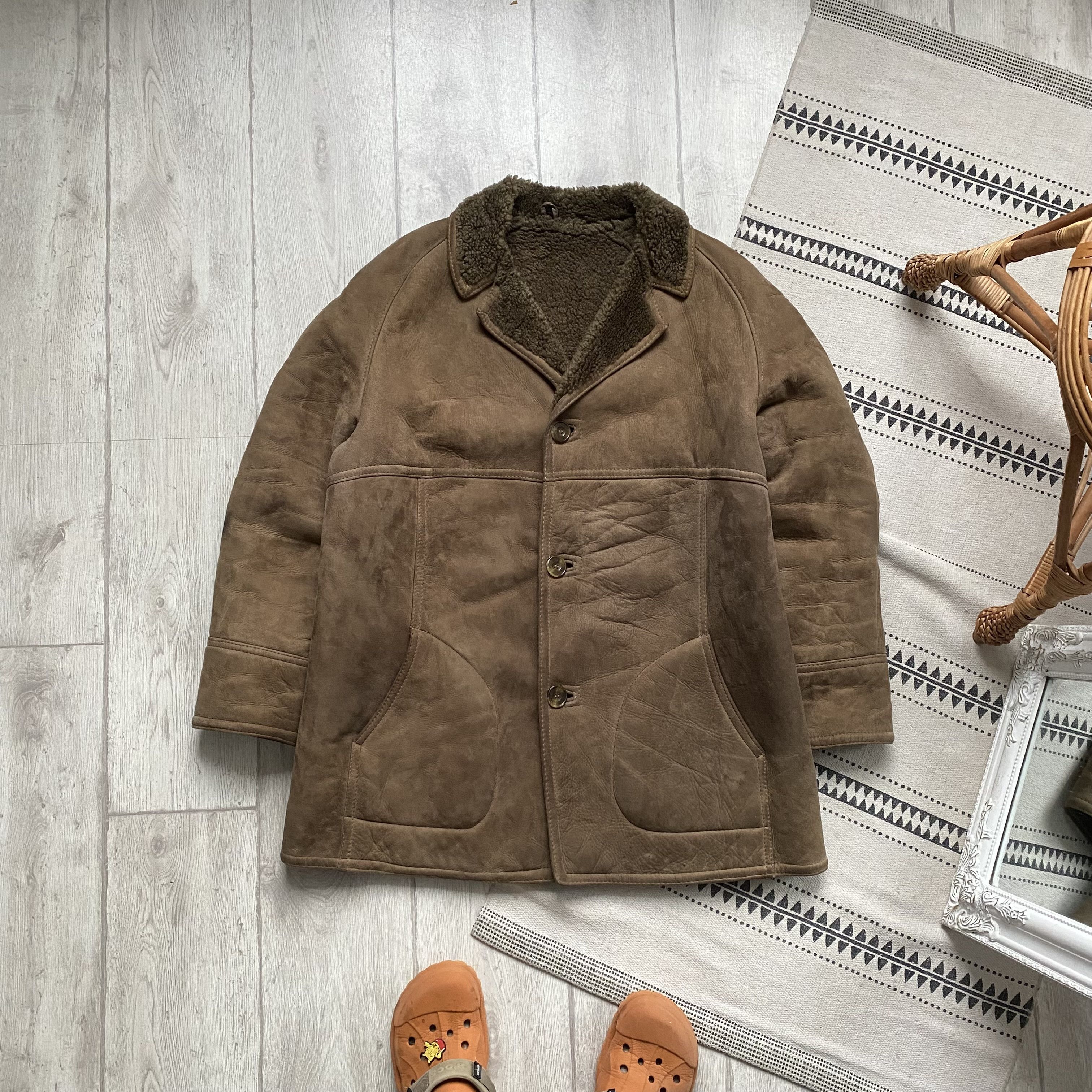 Genuine Leather Vintage 90s Real Suede Sheepskin heavy coat jacket Size US XL / EU 56 / 4 - 1 Thumbnail