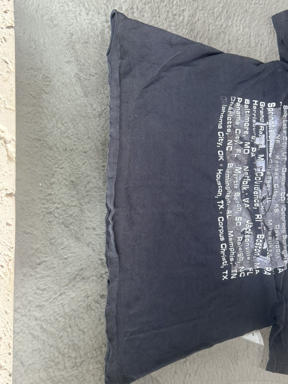 Vintage Single-stitch Tesla “Bust a Nut “ 95 Tour Tee Size US L / EU 52-54 / 3 - 6 Thumbnail