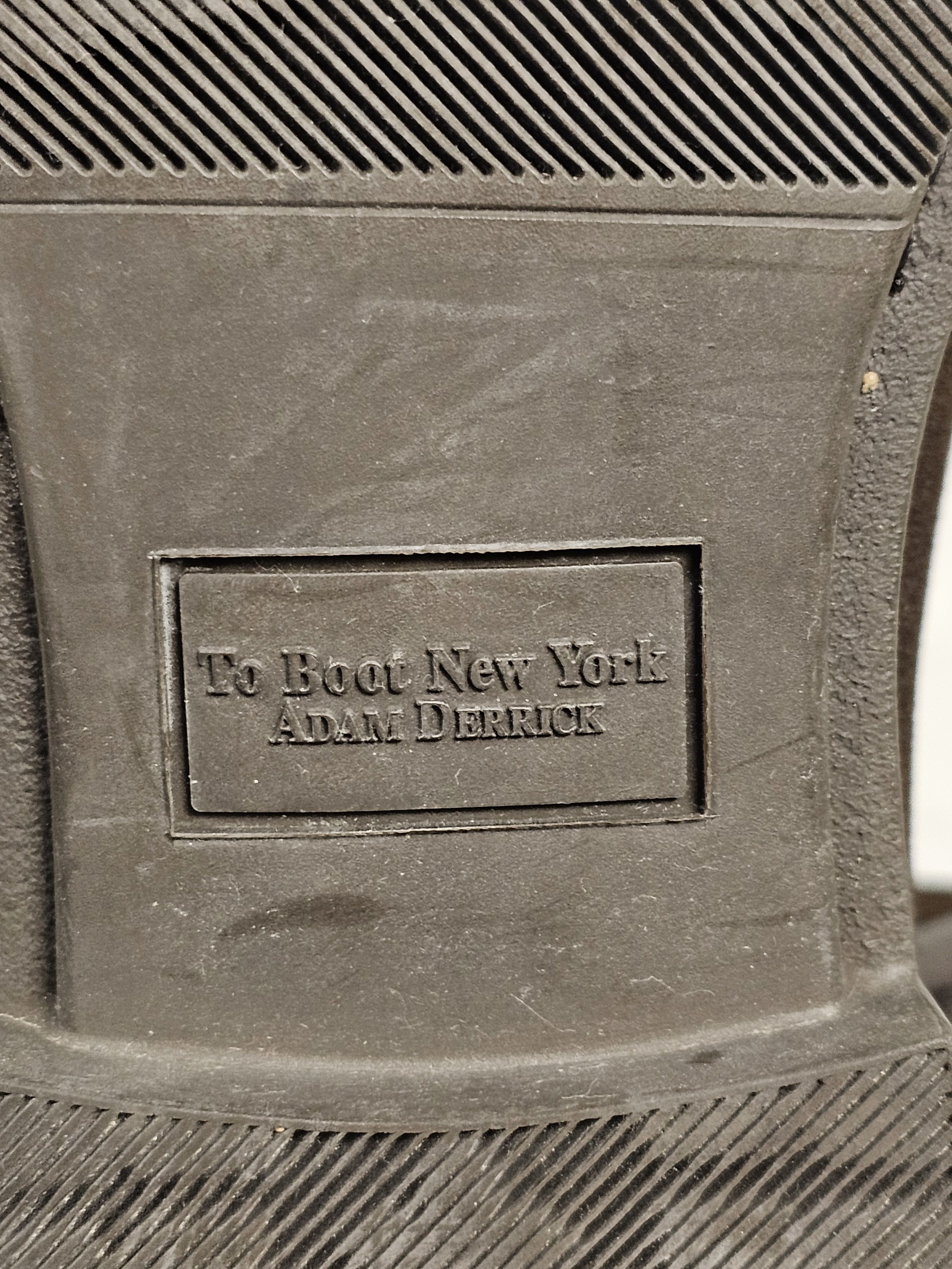 To Boot New York To Boot New York Arion Dark Brown Suede Chelsea boots. Size US 8.5 / EU 41-42 - 9 Thumbnail
