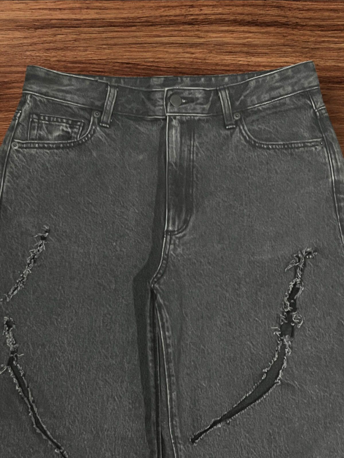 Japanese Brand ⚡️Crazy⚡️Vintage Japanese Brand Trash Black Wash Barrel Jeans Size US 31 - 4 Thumbnail