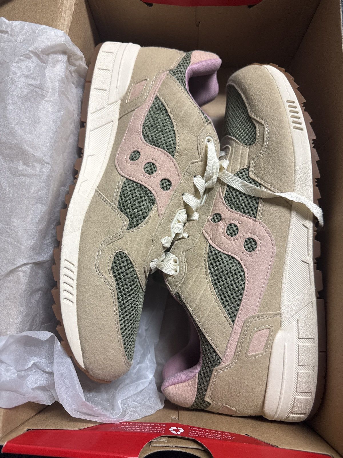 Saucony saucony shadow 5000 mushroom Size US 12 / EU 45 - 1 Thumbnail