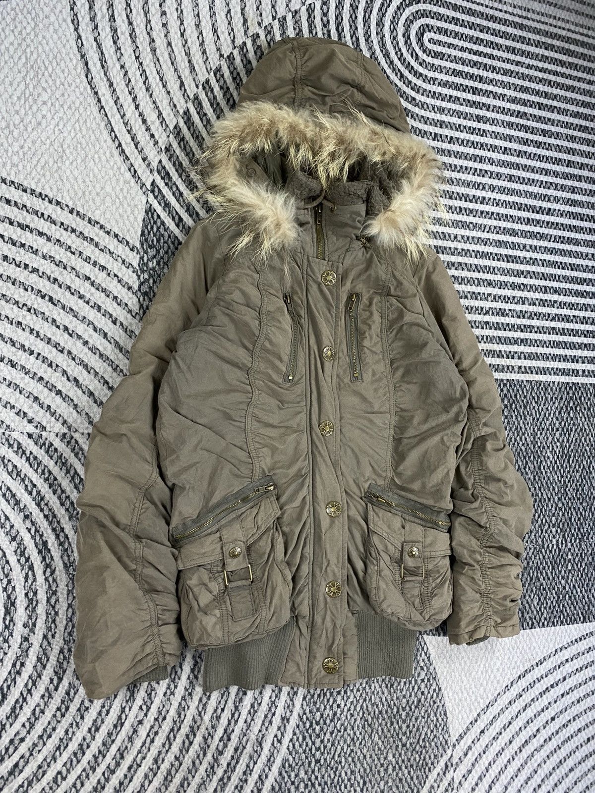 Hysteric Glamour Airforce Type-01 Hysteric Style Faux Fur Hooded Jacket Size US M / EU 48-50 / 2 - 3 Thumbnail