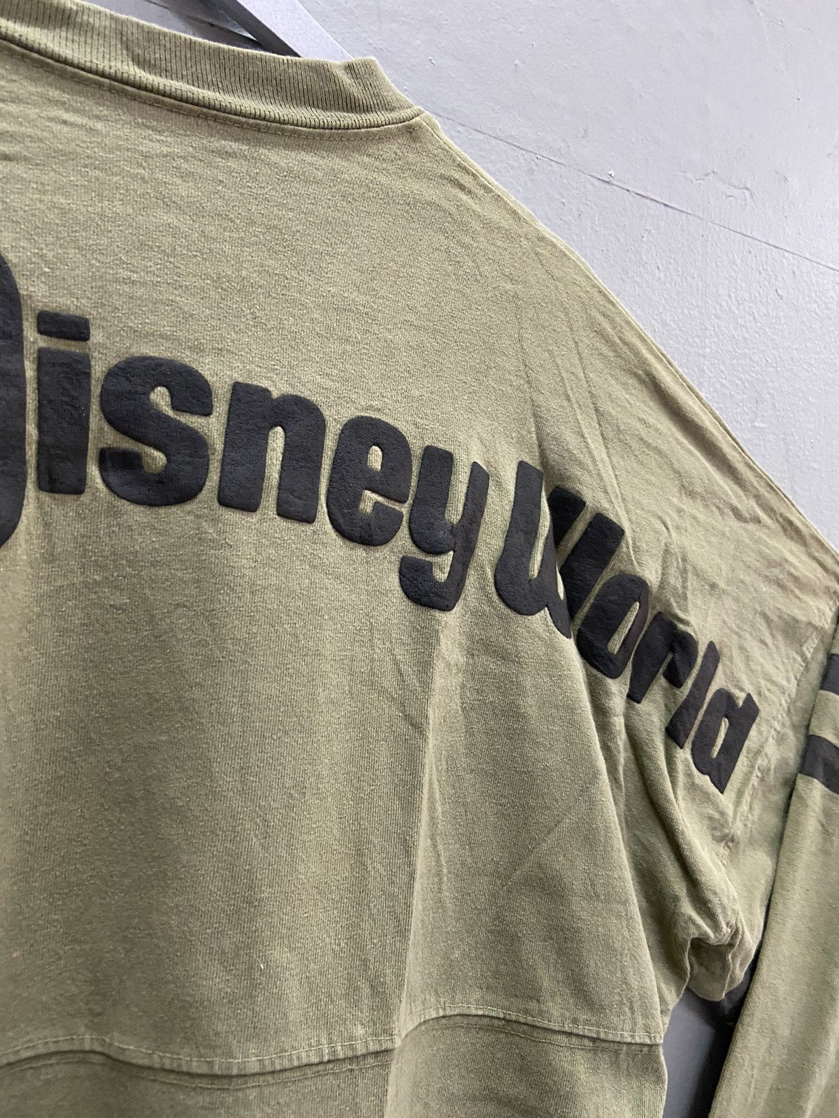 Disney WALT DISNEY WORLD SPIRIT JERSEY LONG SLEEVE TEE SHIRT Size US S / EU 44-46 / 1 - 10 Thumbnail