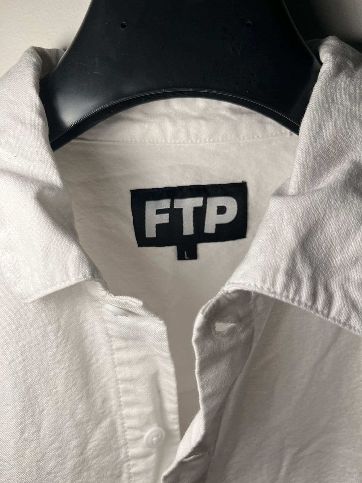 Fuck The Population FTP WHITE BUTTON UP ARCH LOGO Size US L / EU 52-54 / 3 - 3 Thumbnail
