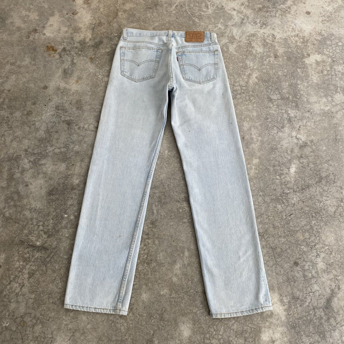 Levi's Size 31x32 Vintage 1995 Levis 501 Light Blue Denim Jeans Size US 31 - 8 Thumbnail