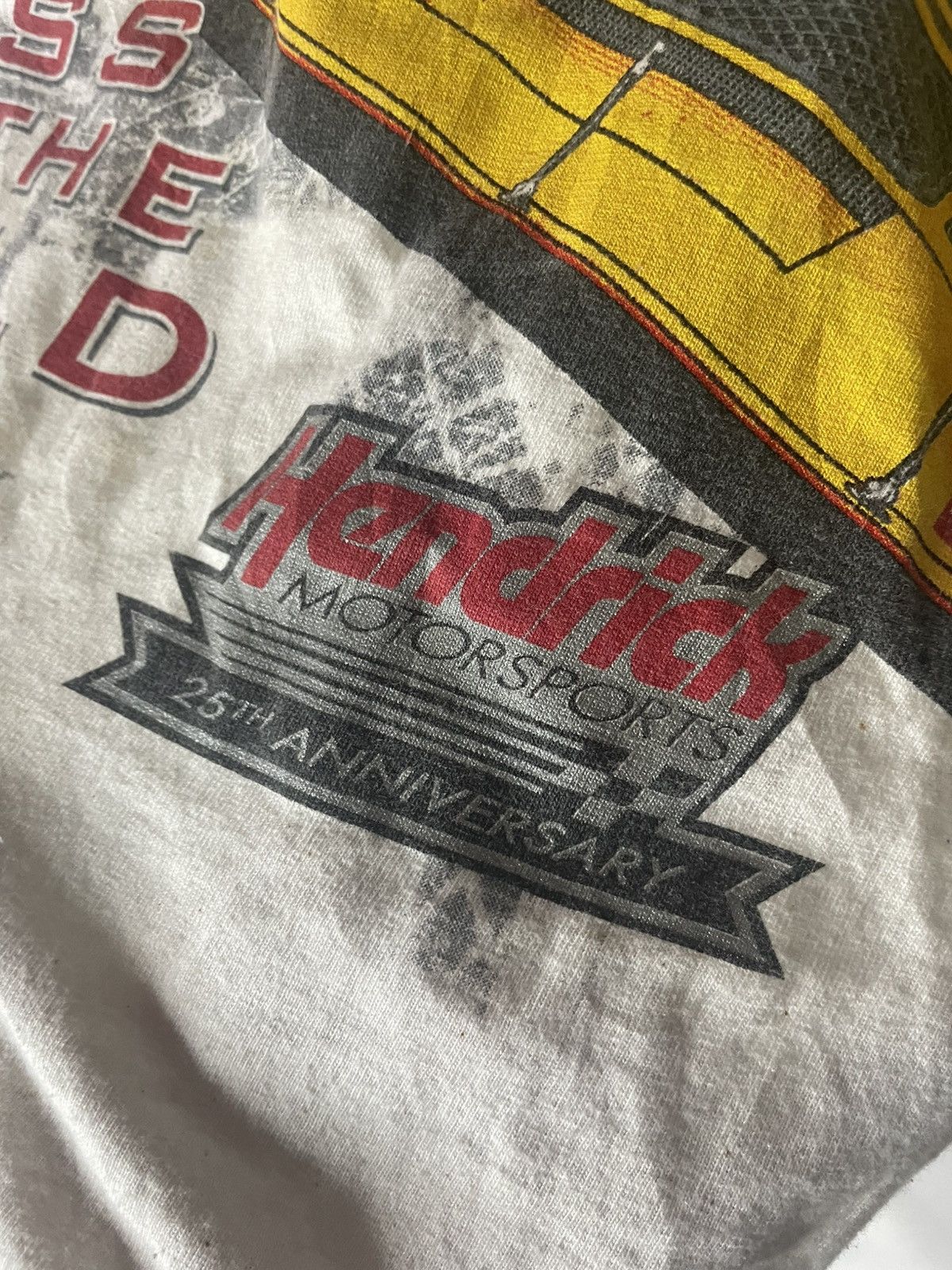 NASCAR 2009 Vintage Kelloggs Tony The Tiger X Nascar Tee Shirt Size US XL / EU 56 / 4 - 6 Thumbnail