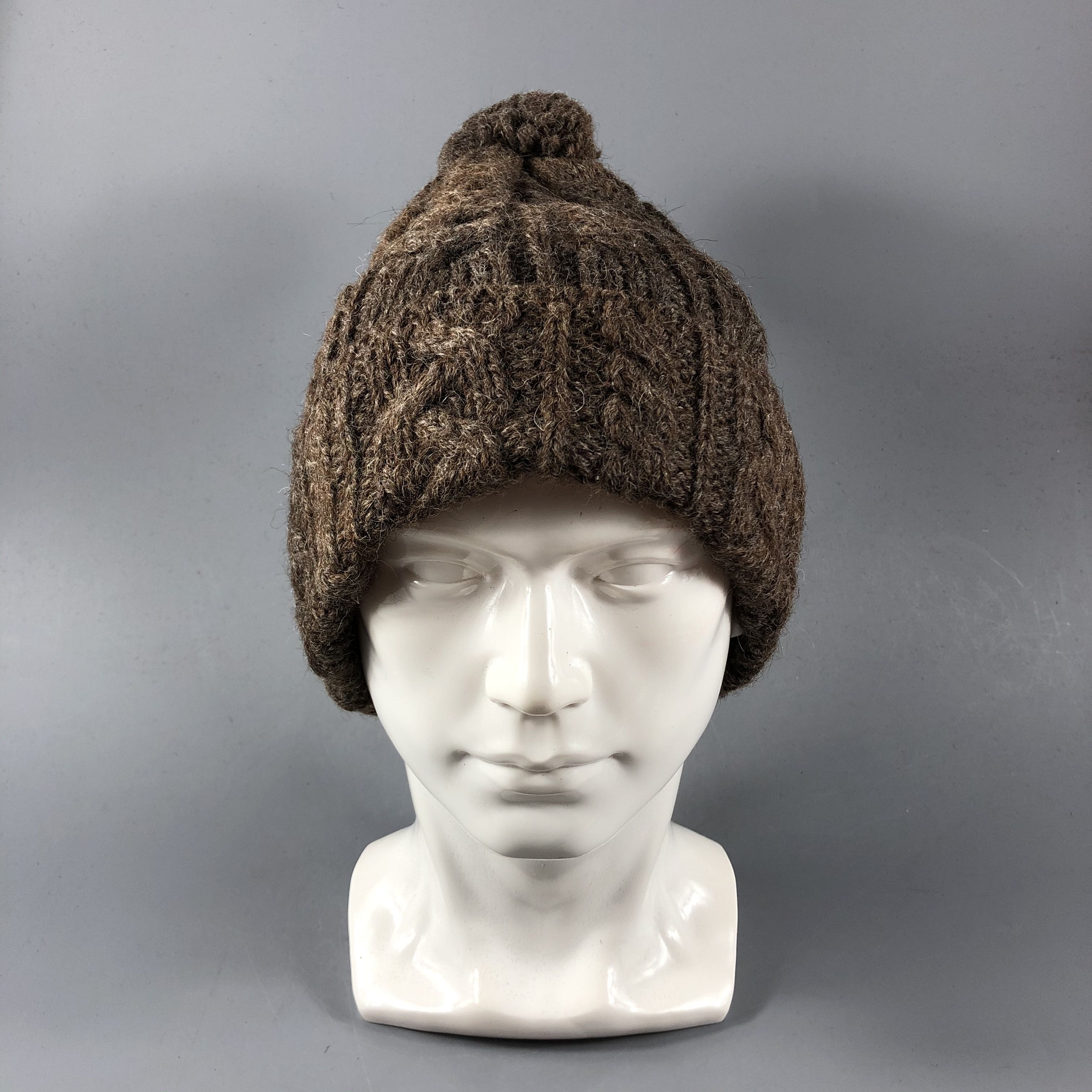Highland 2000 Highland Cable Knit Bobble Wool Beanie Snowcap Snow Hat B753 Size ONE SIZE - 2 Thumbnail