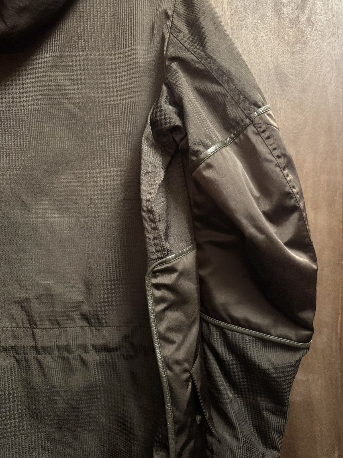 Cerruti 1881 cerruti 1881 runway jacquard & leather parka coat 48 Size US M / EU 48-50 / 2 - 15 Thumbnail
