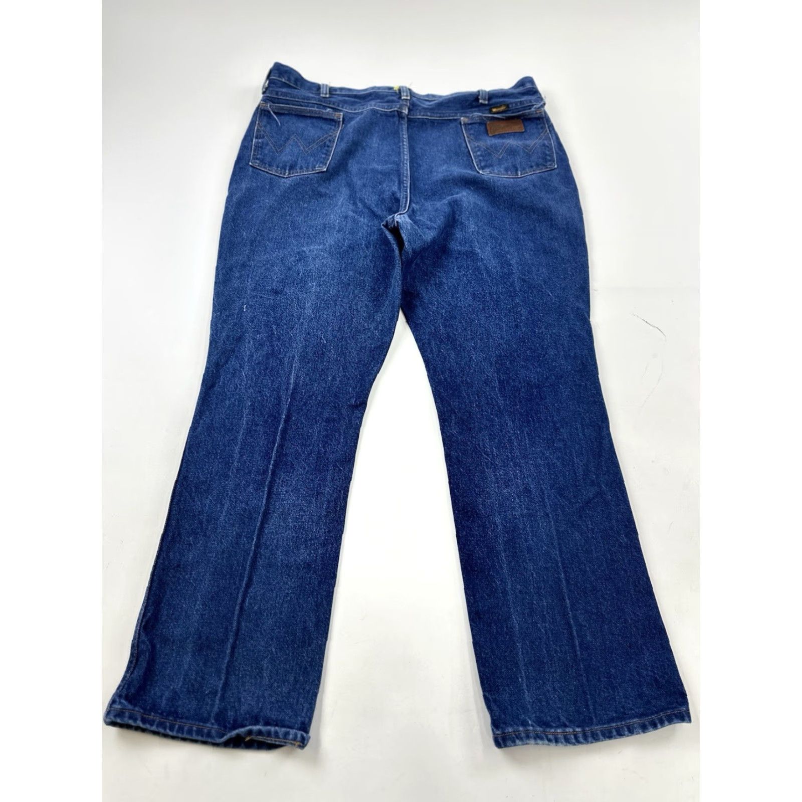 Wrangler VINTAGE Wrangler Jeans Mens 40 x 29 Blue Denim Cowboy Bootcut 945NAY USA Wrangler 945 NAY Pockets Zip Easy Care Size US 29 - 2 Thumbnail