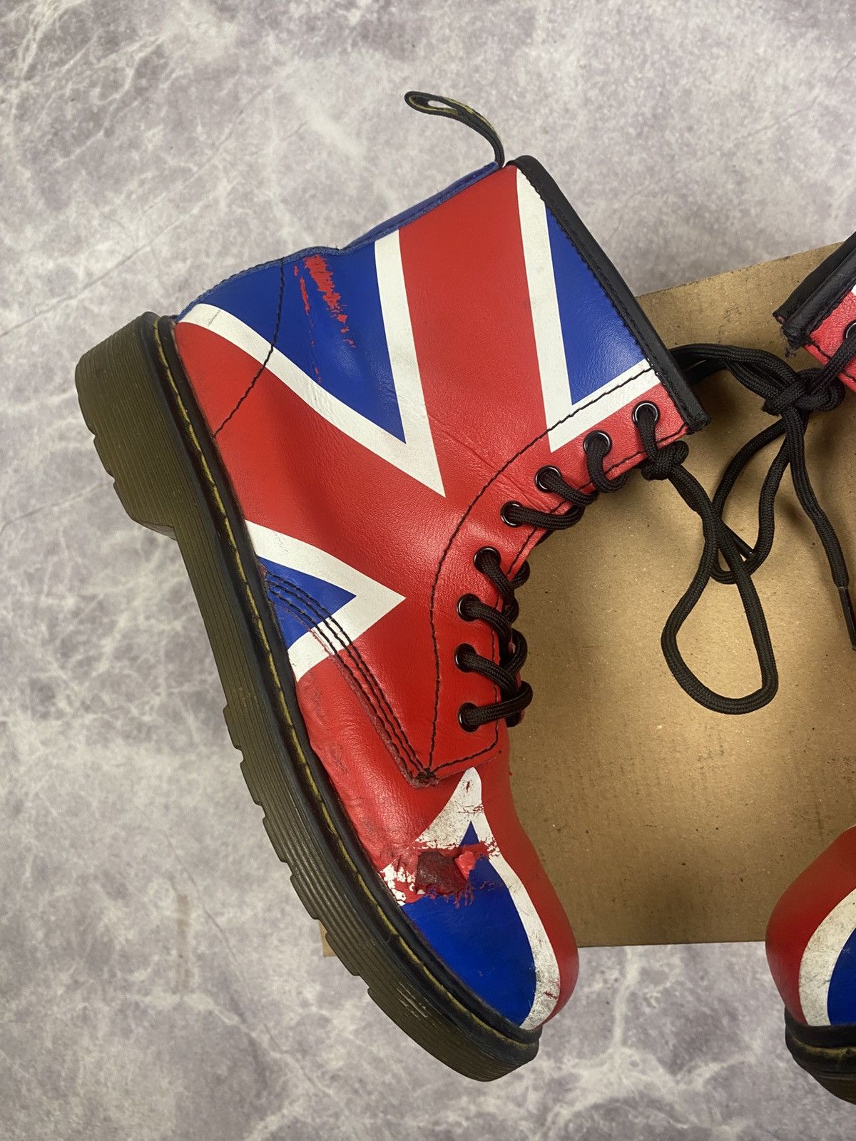 Dr. Martens Dr.Martens British Flag Rare Boots Y2K Size US 6 / IT 36 - 3 Thumbnail