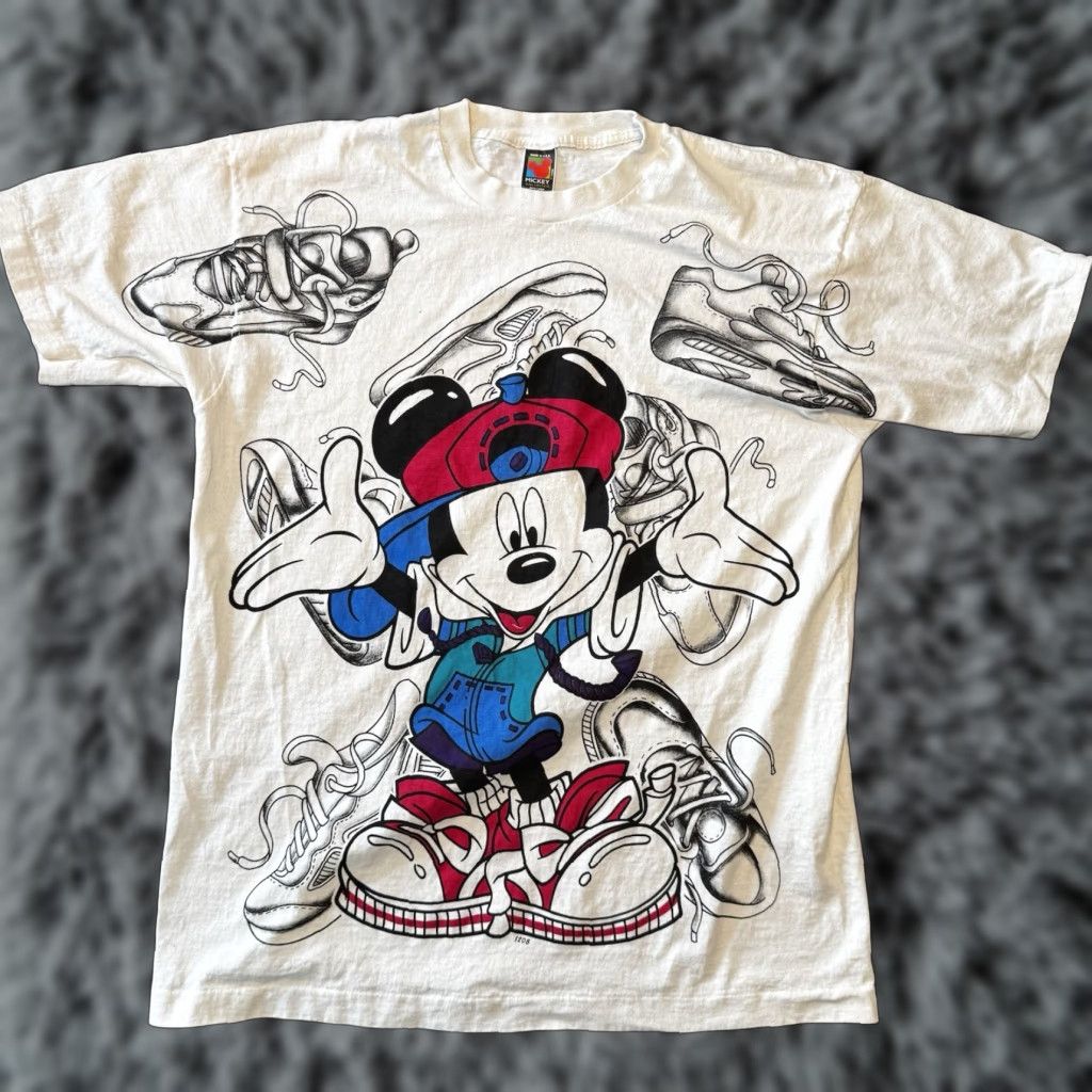 Mickey Unlimited VTG Mickey Mouse Hip Hop T Shirt One Size Disney Cartoon Single Stitch Sneakers Shirt Adults Regular Red 1990s Disney USA Mickey Unlimited Size US M / EU 48-50 / 2 - 1 Thumbnail