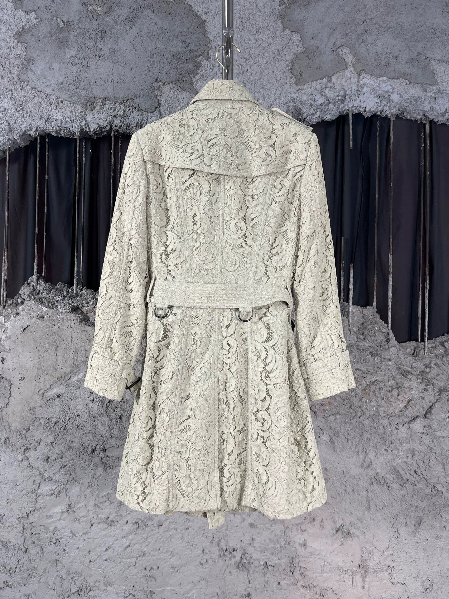 Burberry Burberry lace trench coat women's UK6 99 New Size S / US 4 / IT 40 - 2 Thumbnail