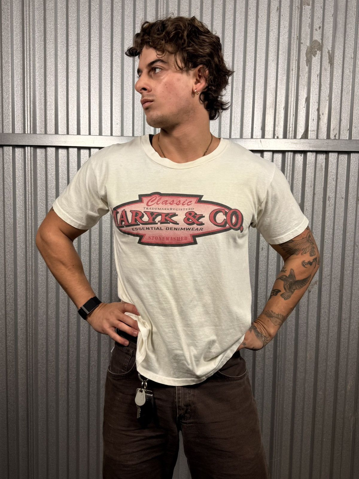 Other Vintage Marryk & Co Stone Wash Denim Faded Cropped Tee Shirt Size US L / EU 52-54 / 3 - 3 Thumbnail