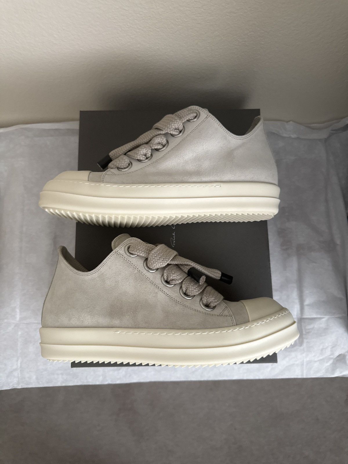 Rick Owens RICK OWENS - Jumbo Lace Padded Low Dark Dust Milk