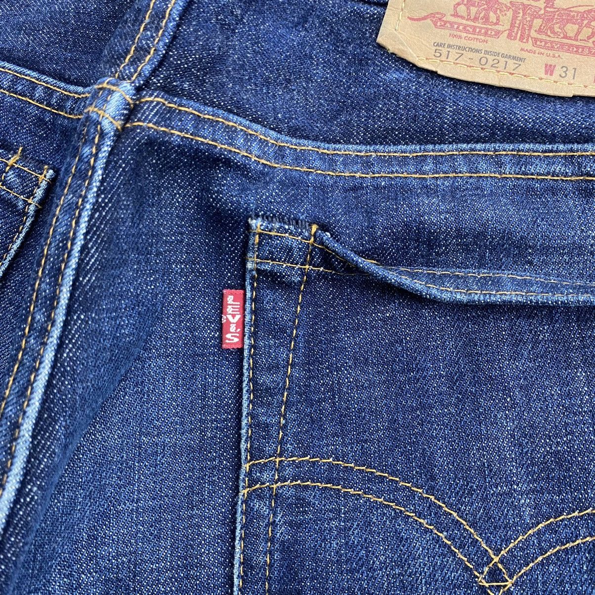 Levi's Vintage Clothing 1990s Vintage Levis 517 USA Bell Button Bootcut Flared Jeans Size US 31 - 18 Thumbnail