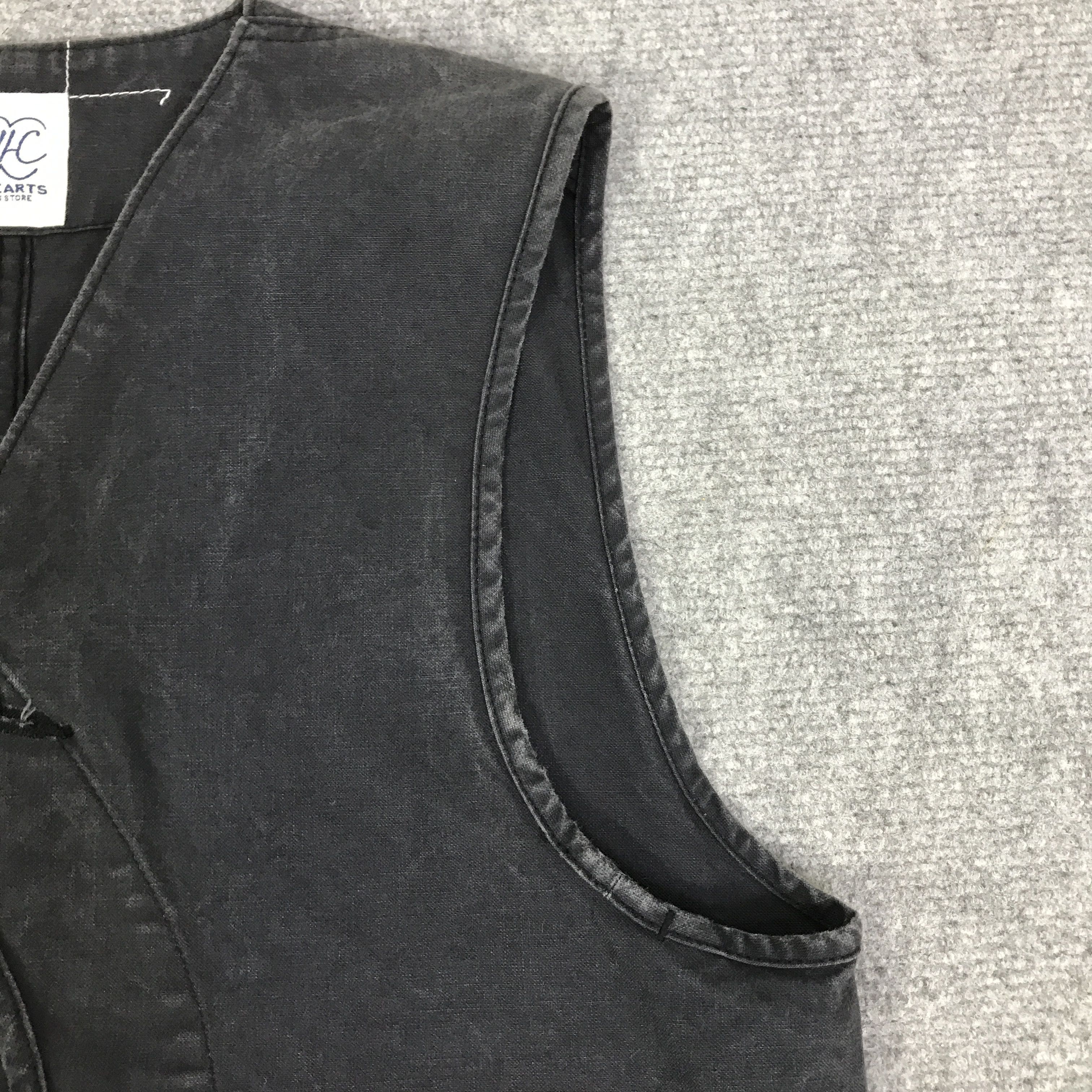 Japanese Brand JAPAN MR HEARTS BLACK FADED VEST K92B10 Size US M / EU 48-50 / 2 - 6 Thumbnail