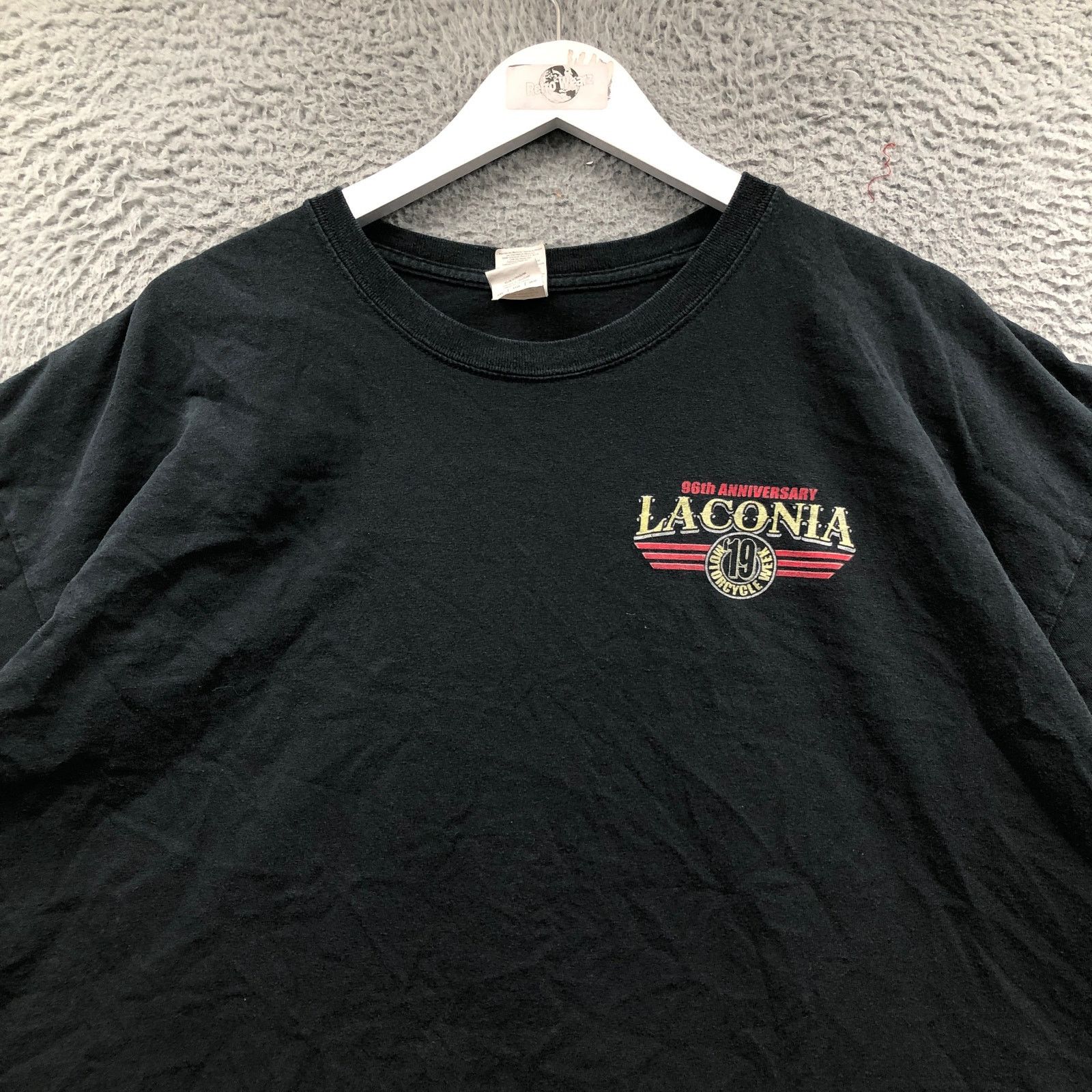 Gildan 2019 Laconia Motorcycle Week 96th Anniversary Shirt Mens 3XL Size US XXL / EU 58 / 5 - 7 Thumbnail
