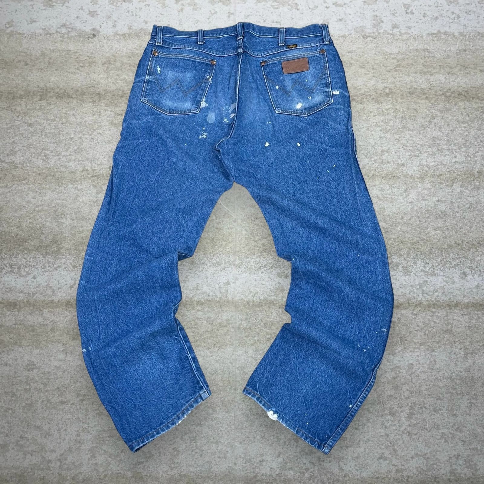 Wrangler Vintage 90s Wrangler Jeans 38x32 Regular Straight Leg Fit Size US 38 / EU 54 - 1 Thumbnail