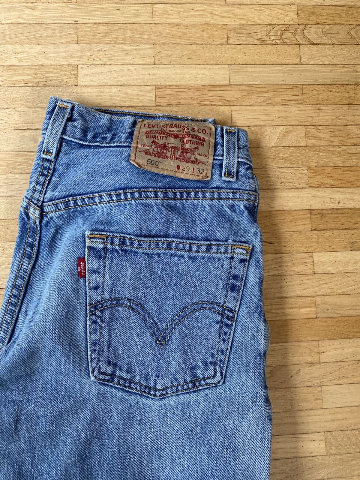 Levi's Blue 550 vintage levis jeans Size US 31 - 2 Thumbnail