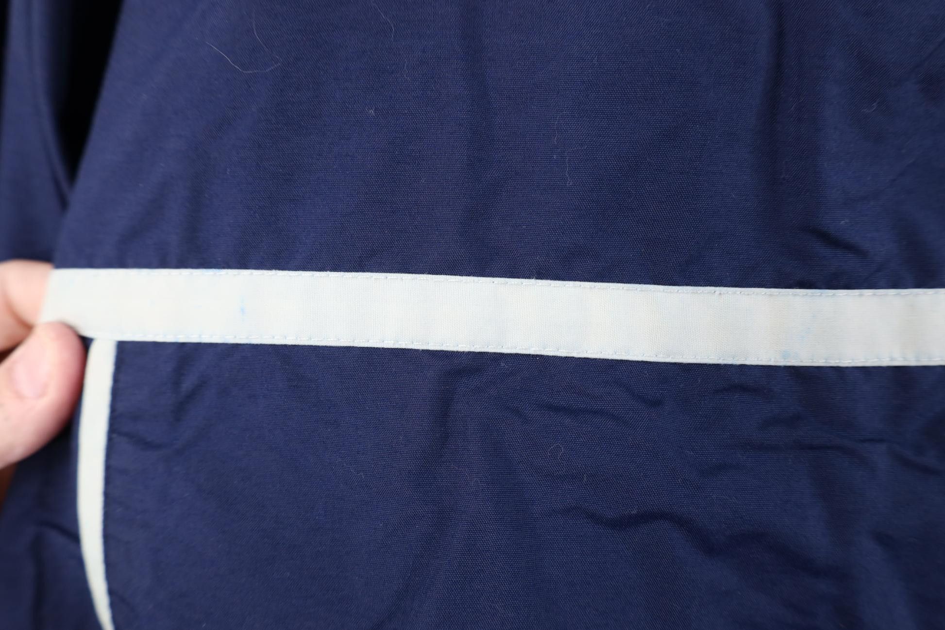 Nike Vintage Y2K Nike Mini Swoosh Full Zip Windbreaker Jacket Size US XL / EU 56 / 4 - 7 Thumbnail
