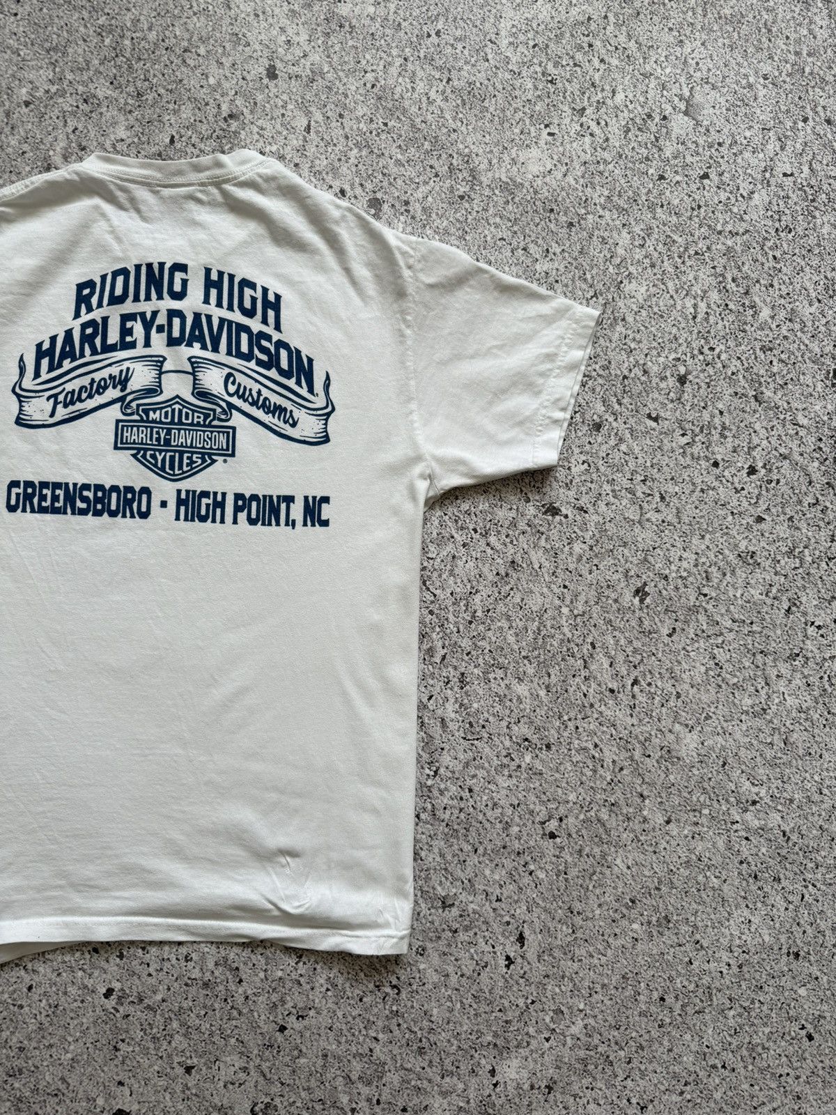 Band Tees × Harley Davidson × Vintage Vintage Harley Davidson Riding High Bike 90s Retro T-Shirt Size US L / EU 52-54 / 3 - 8 Thumbnail